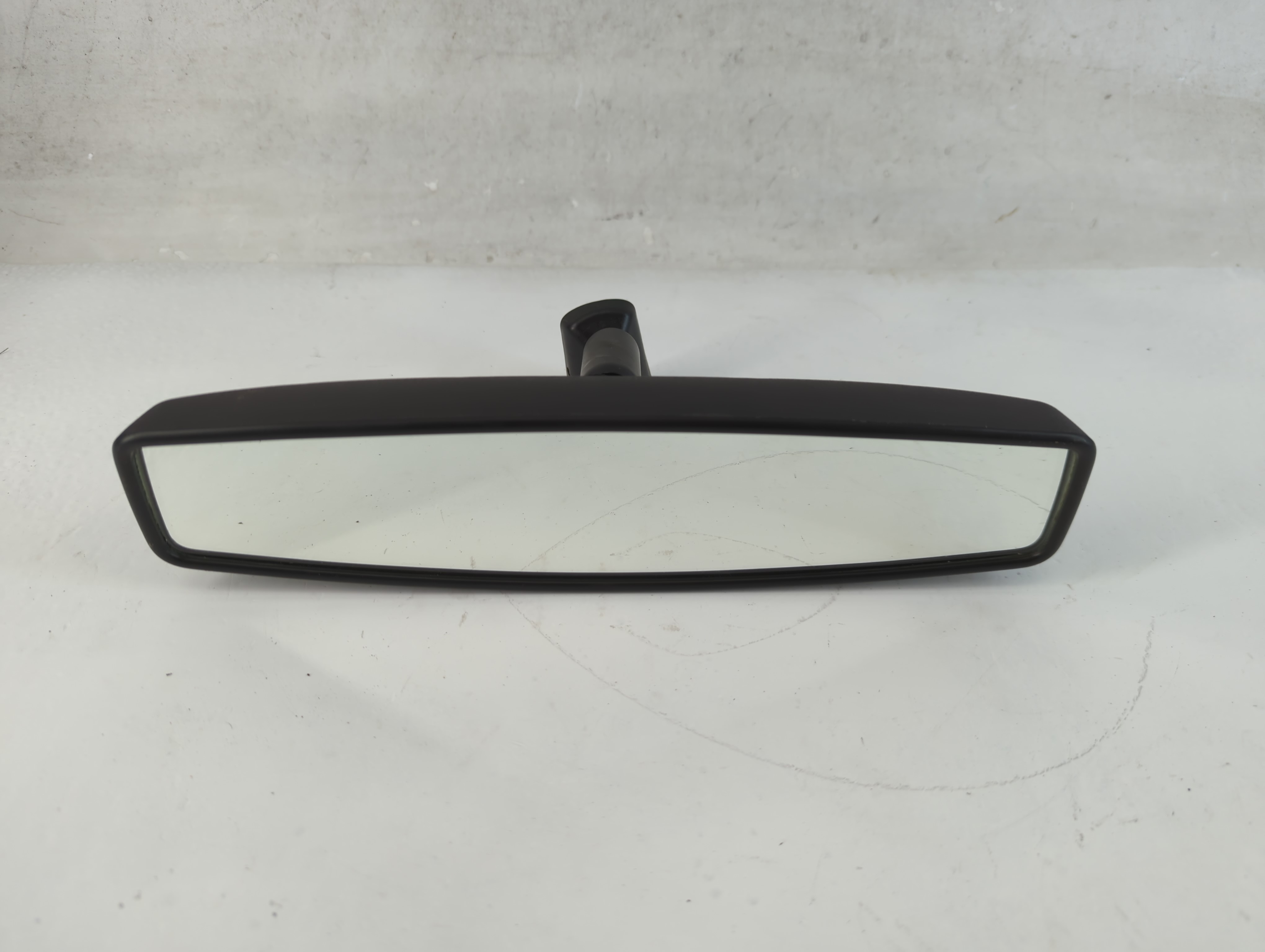 2009-2022 Gmc Sierra 1500 Interior Rear View Mirror Oem 816185 - Oemusedautoparts1.com