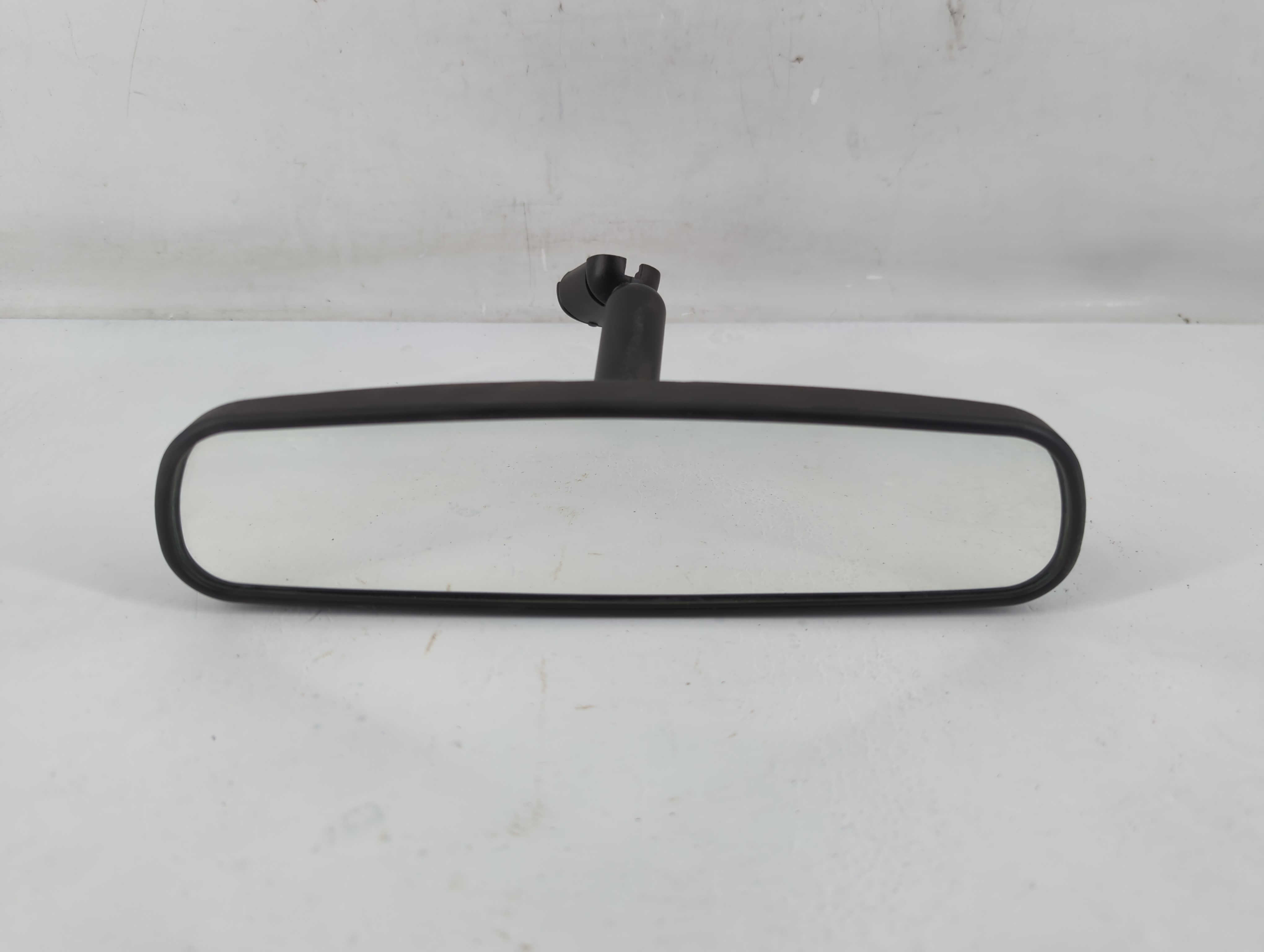 2017-2019 Ford Escape Interior Rear View Mirror Oem 816325 - Oemusedautoparts1.com