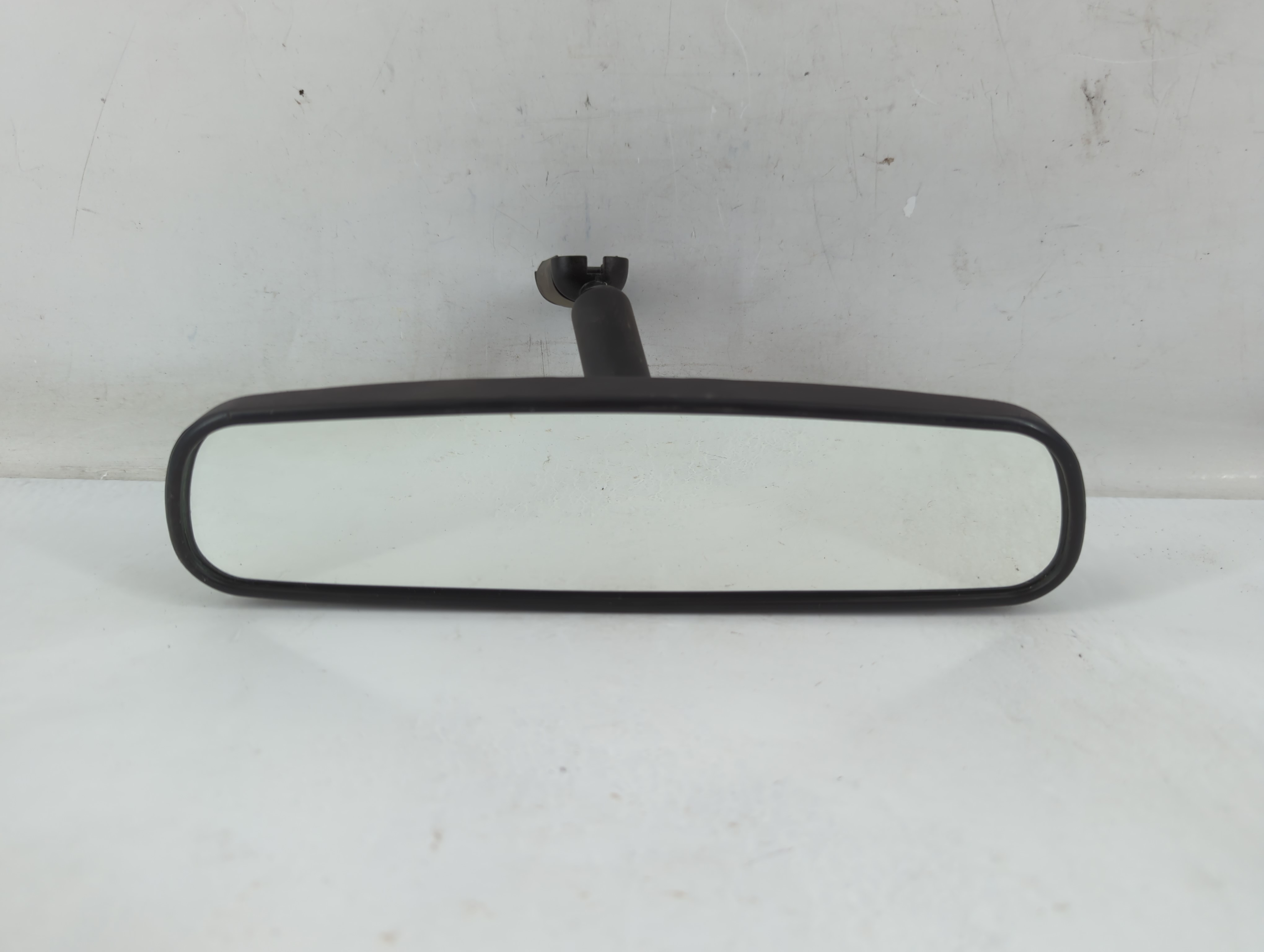 2017-2019 Ford Escape Interior Rear View Mirror Oem 816365 - Oemusedautoparts1.com