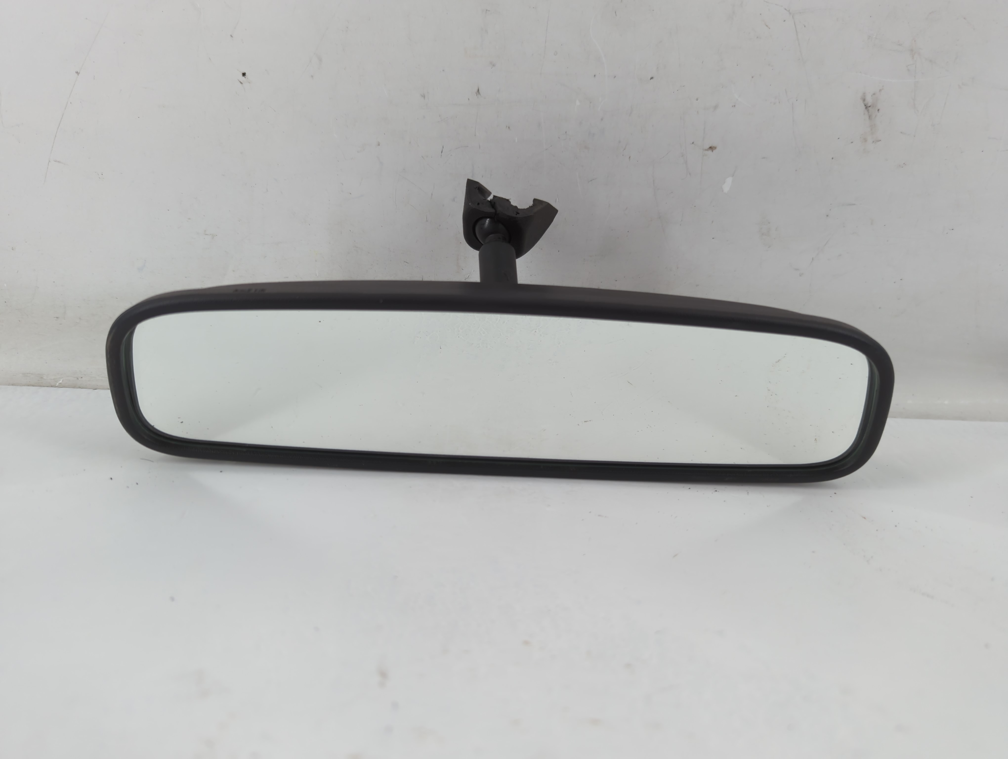 Picture of 2010-2020 Kia Sedona Interior Rear View Mirror Oem 816464