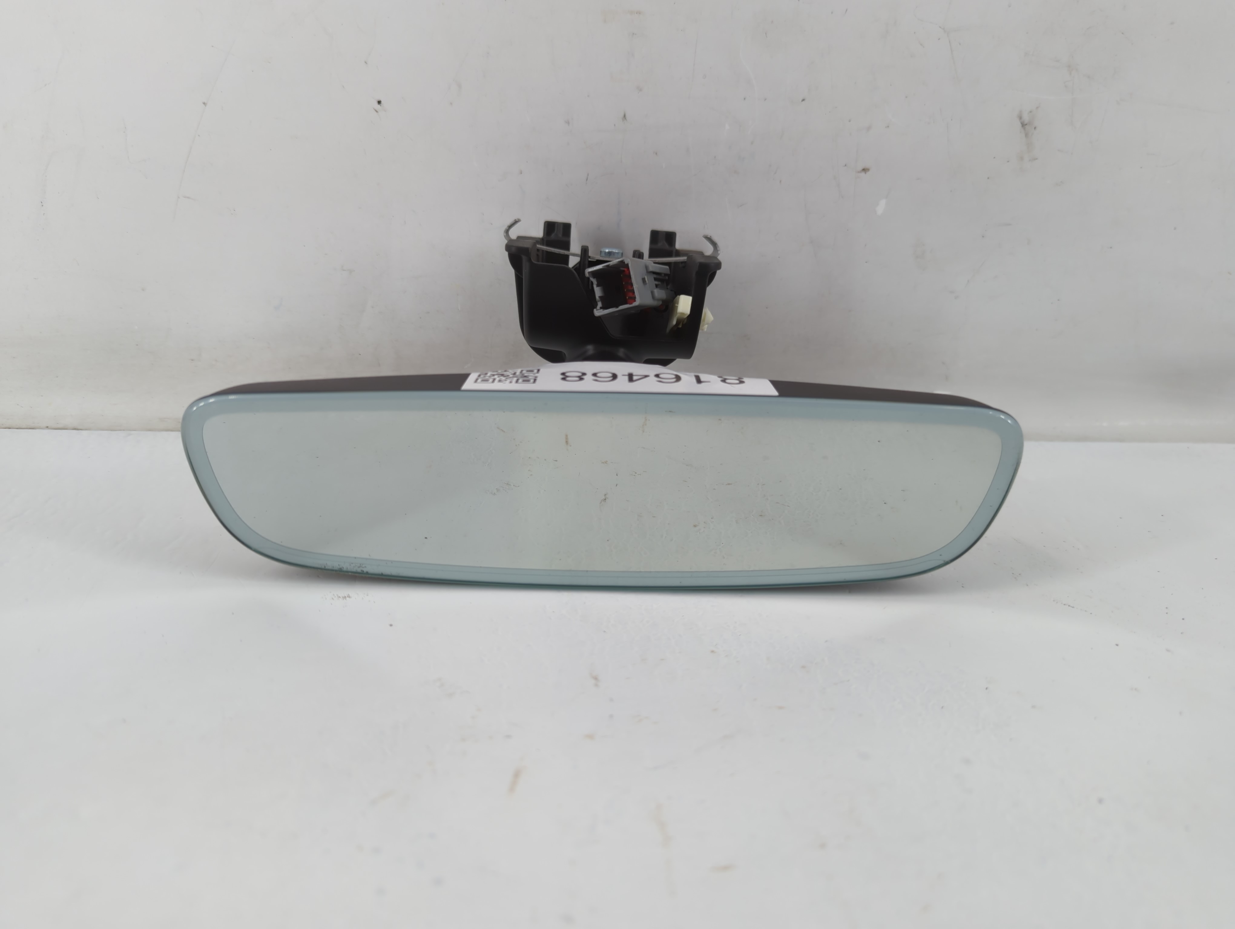 2020 Land Rover Discovery Sport Interior Rear View Mirror Oem 816468 - Oemusedautoparts1.com