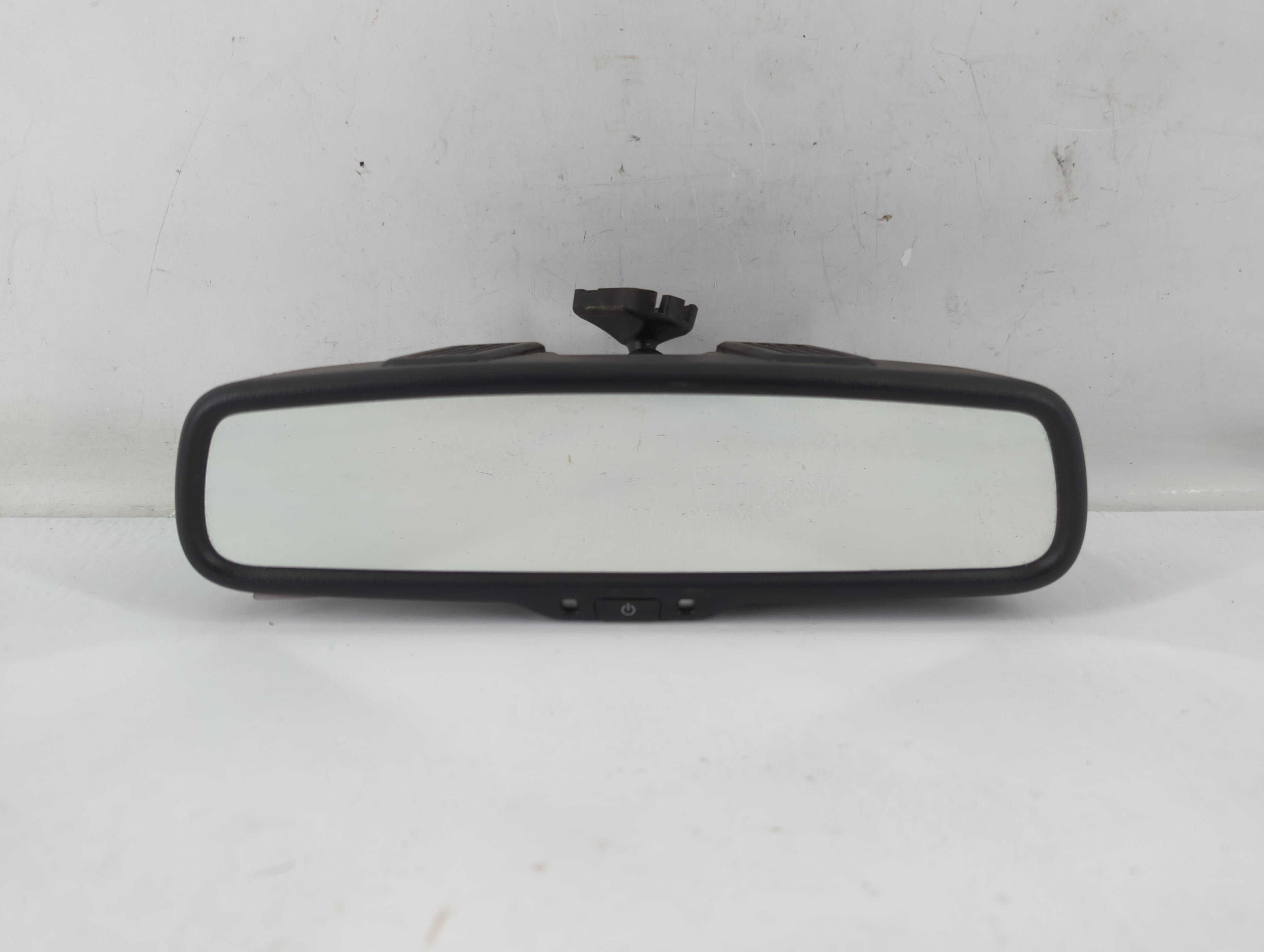2013-2016 Chrysler Town & Country Interior Rear View Mirror Oem 816502 - Oemusedautoparts1.com