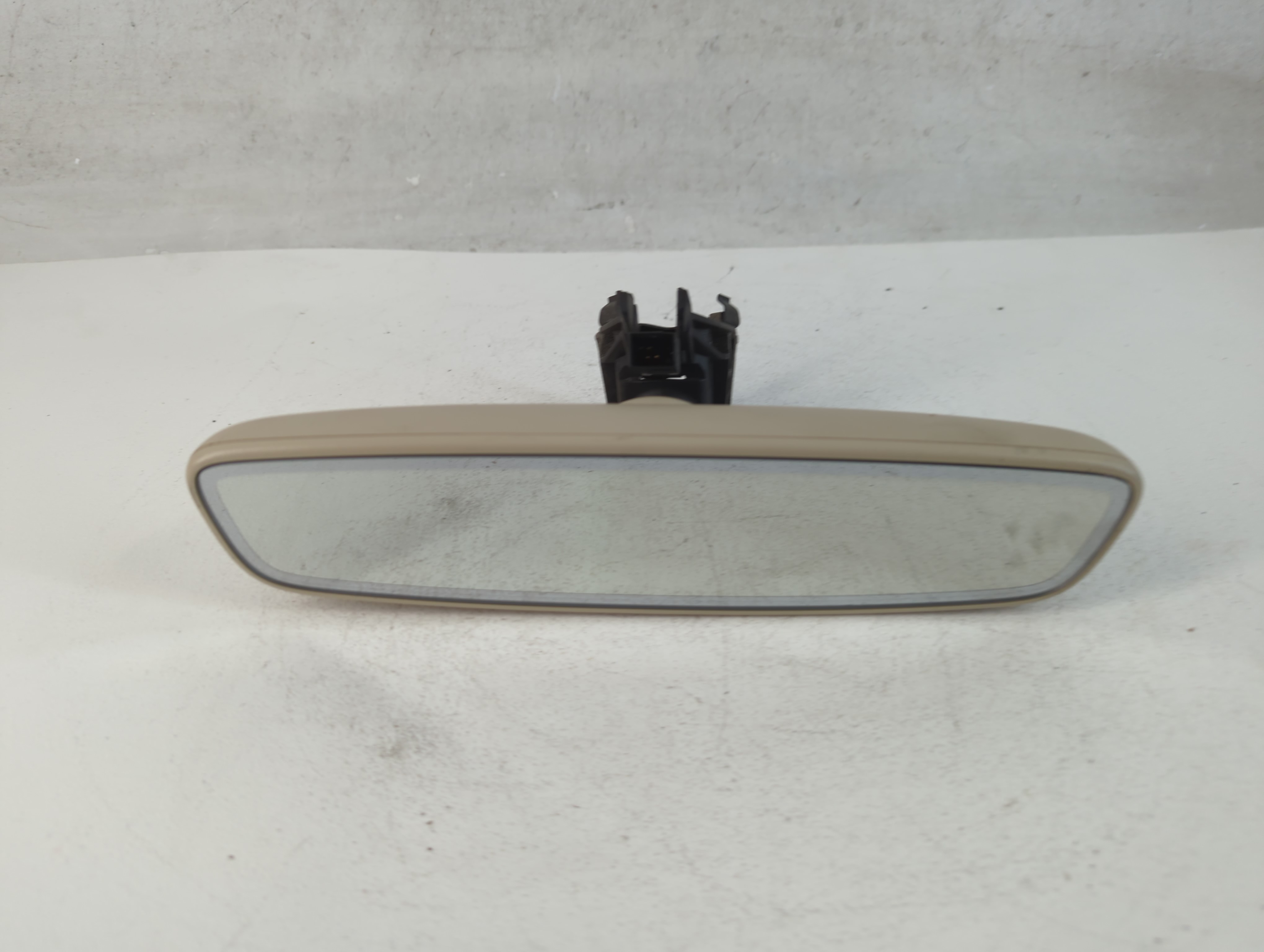 2017-2019 Audi Q7 Interior Rear View Mirror Oem 816532 - Oemusedautoparts1.com