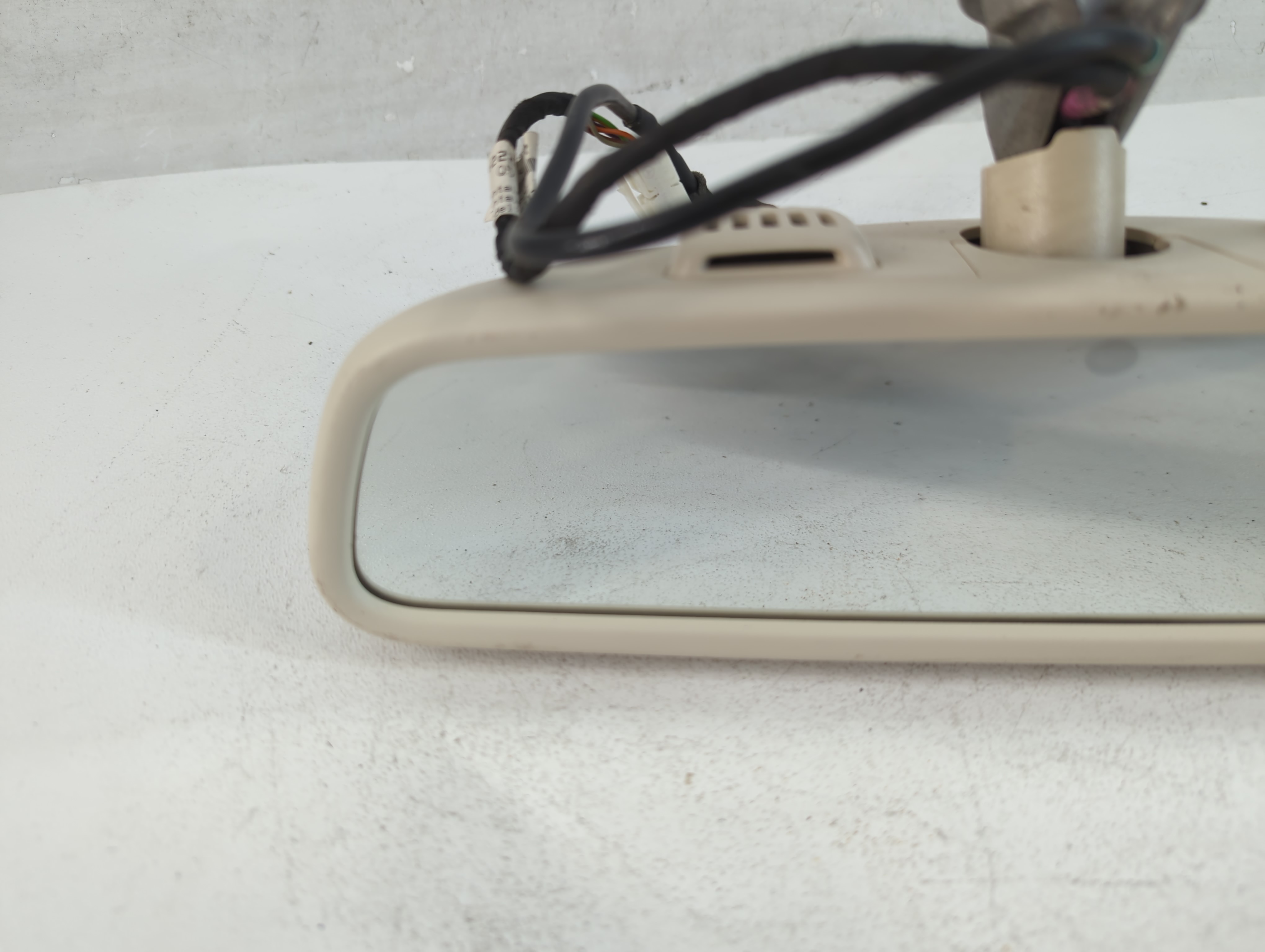 2015-2018 Mercedes-benz C300 Interior Rear View Mirror Oem 816577 - Oemusedautoparts1.com