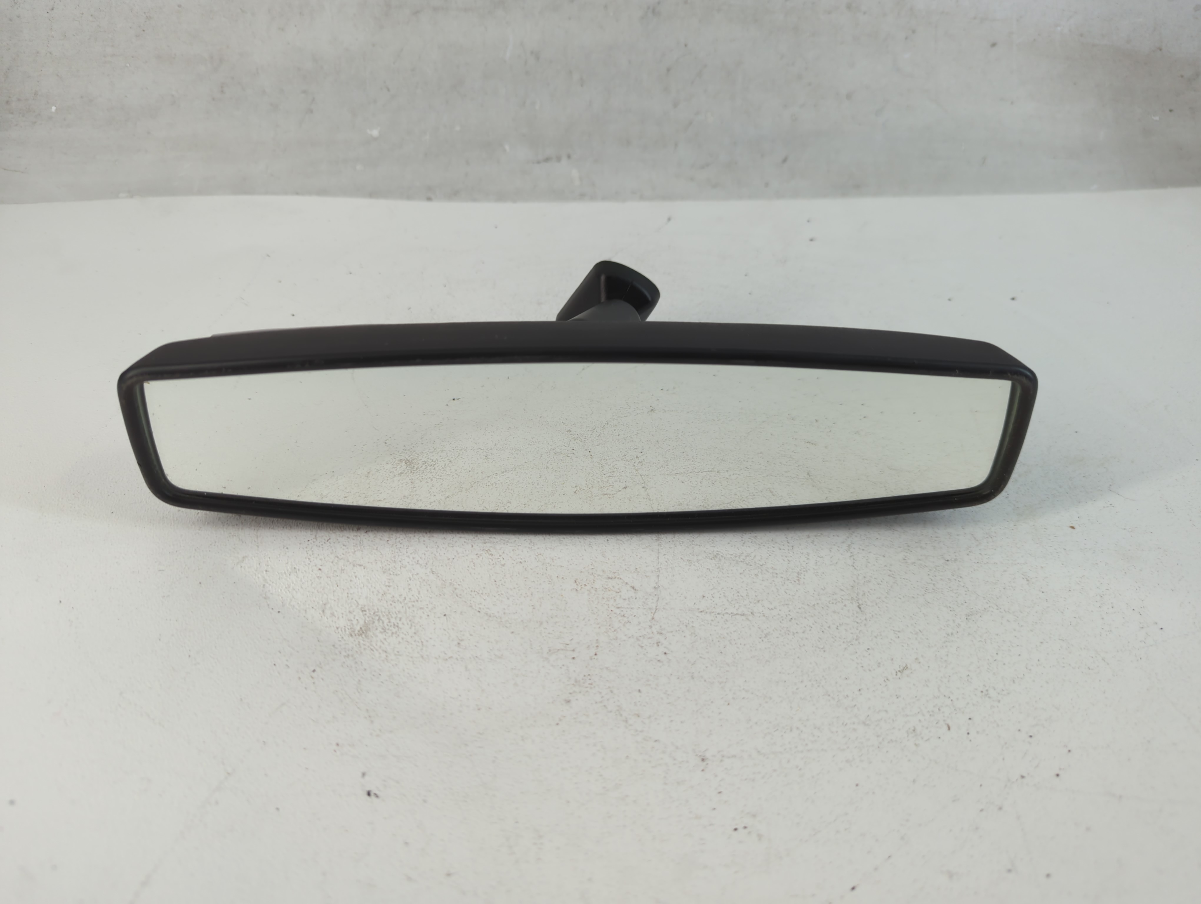 2015-2022 Chevrolet Colorado Interior Rear View Mirror Oem 816580 - Oemusedautoparts1.com