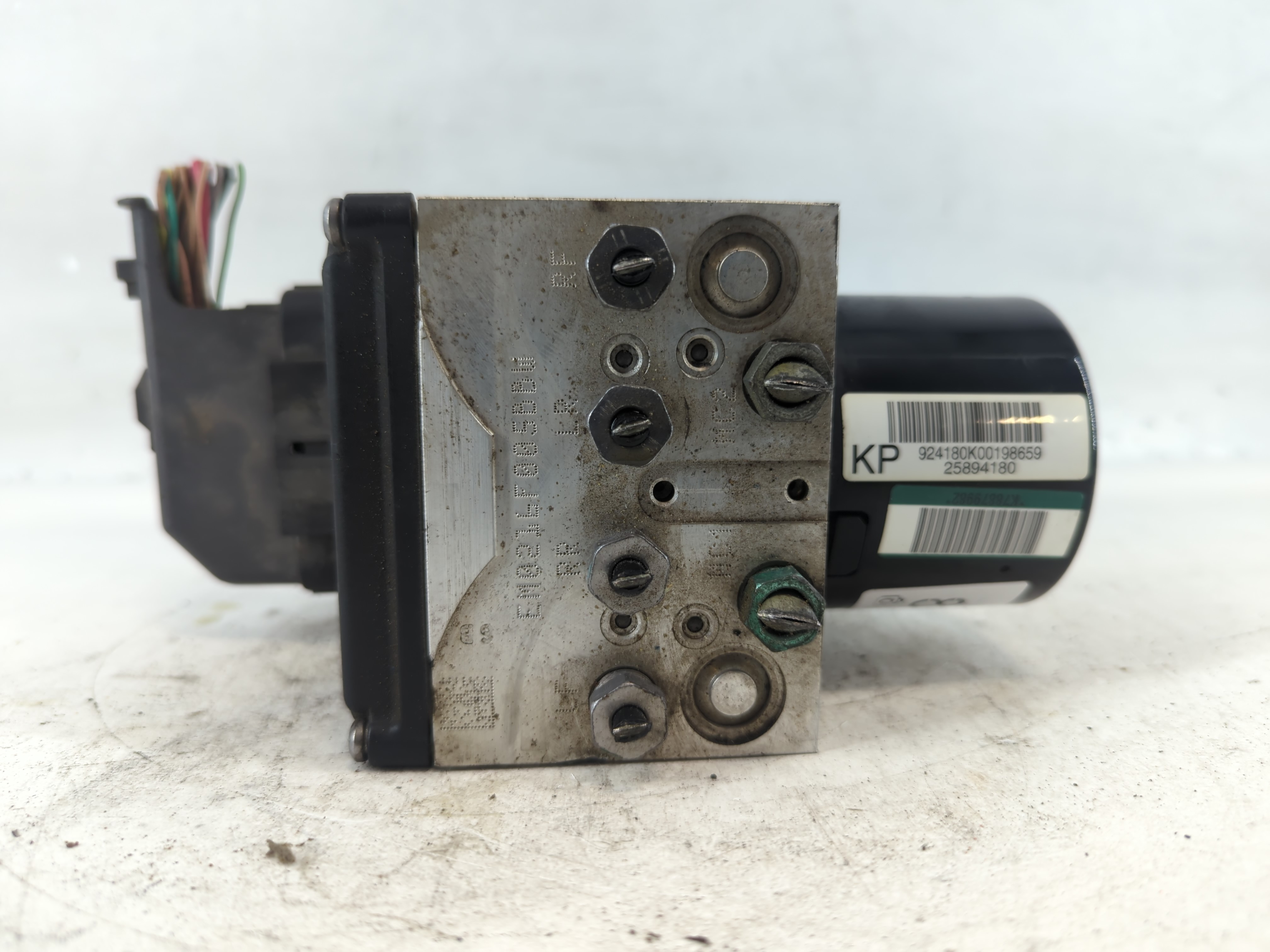 2008-2011 Chevrolet Impala Abs Pump Control Module 816631 - Oemusedautoparts1.com