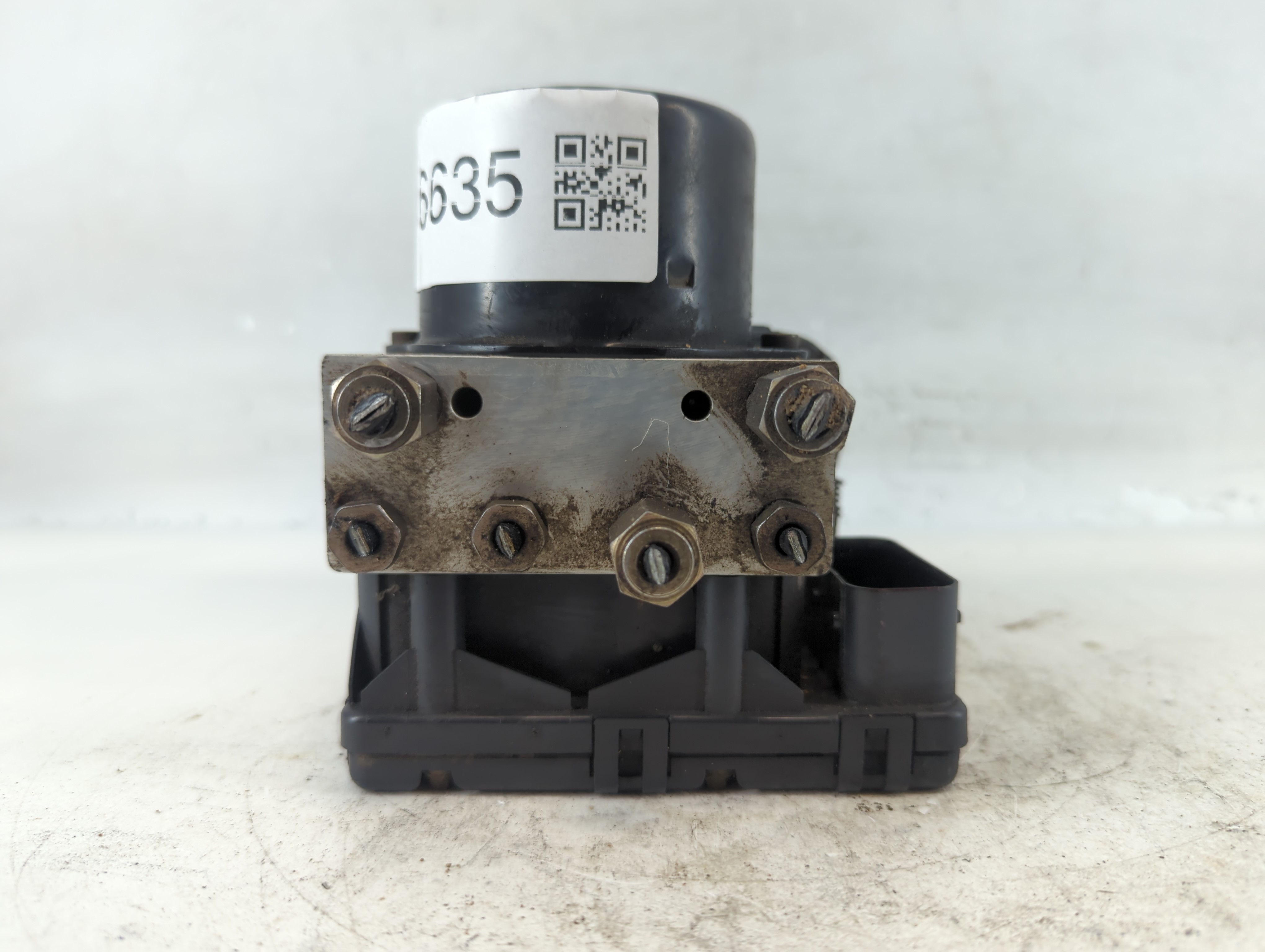 Picture of 2002 Lincoln Ls Abs Pump Control Module 816635