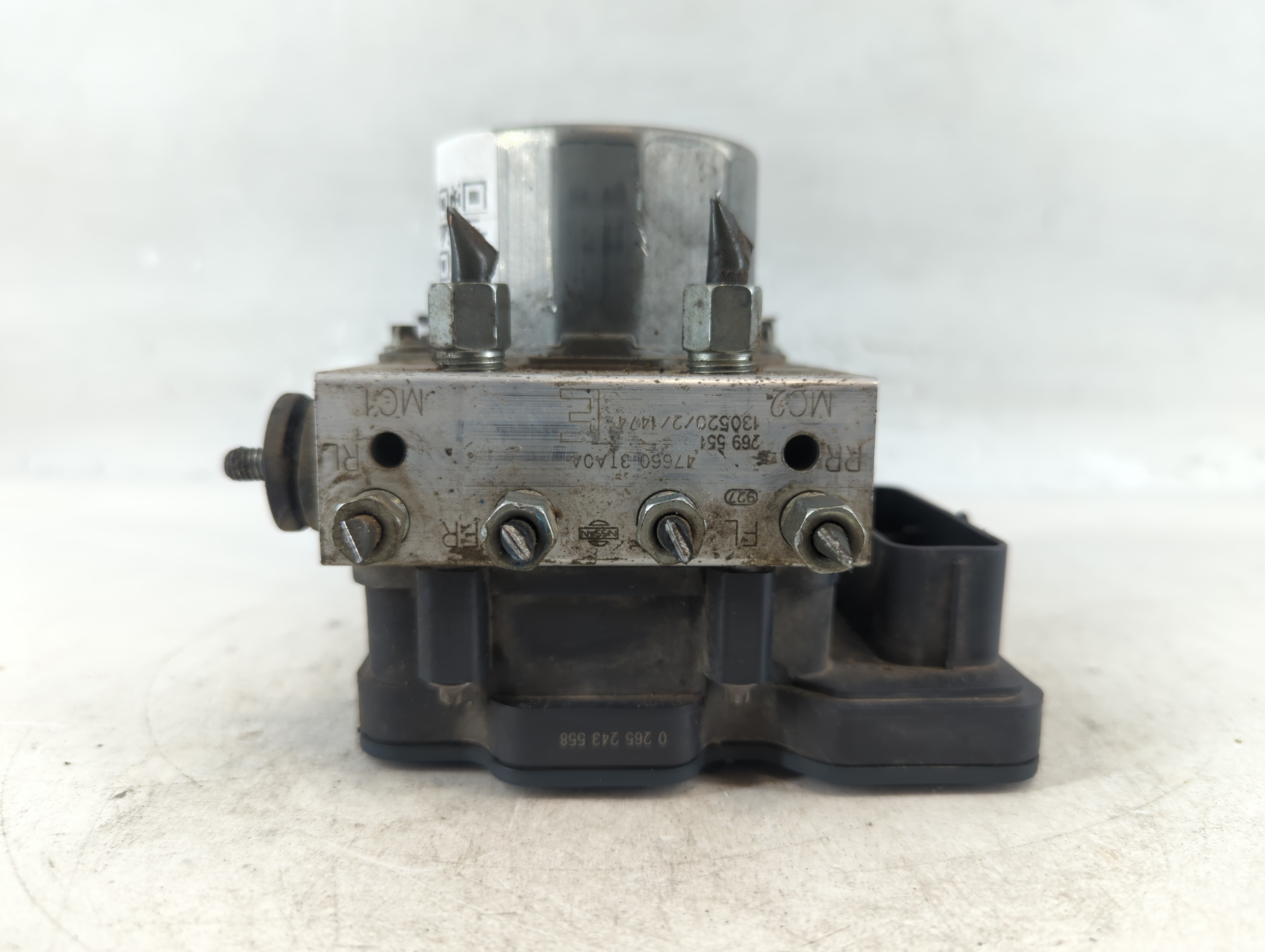 2013-2015 Nissan Altima Abs Pump Control Module 816639 - Oemusedautoparts1.com