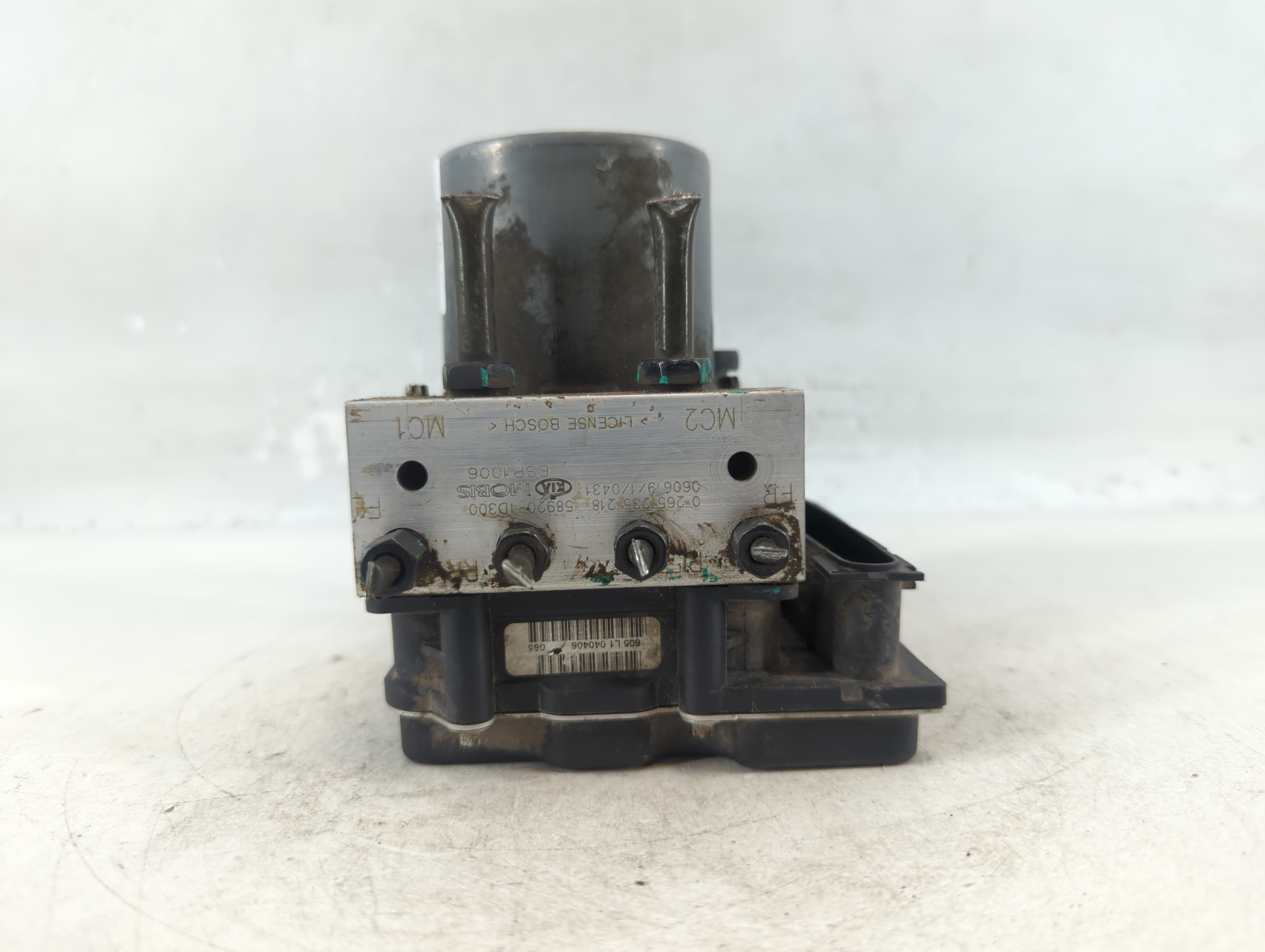 2007-2007 Hyundai Entourage Abs Pump Control Module 816655 - Oemusedautoparts1.com