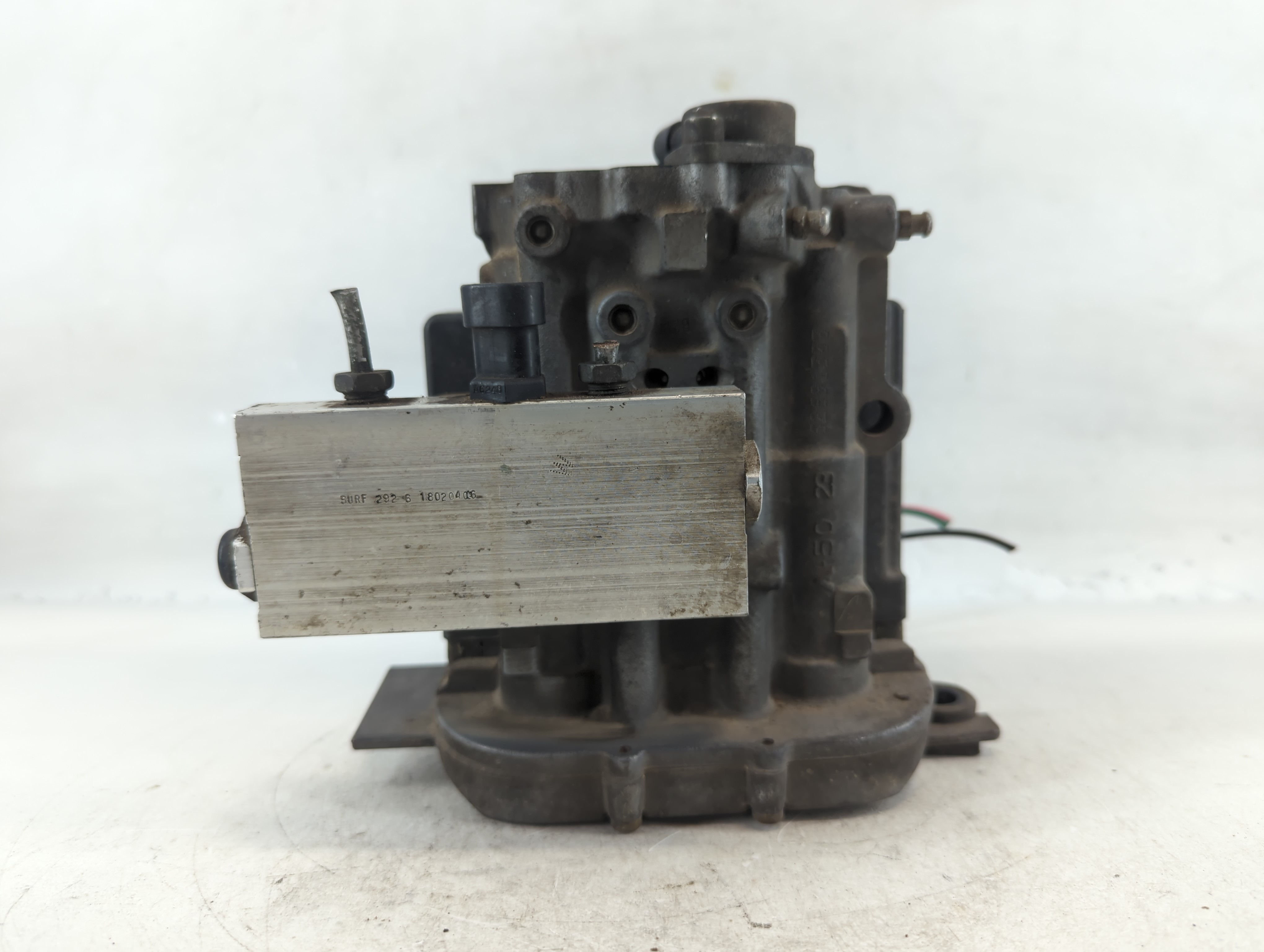 Picture of 1995-1997 Chevrolet Camaro Abs Pump Control Module 816656