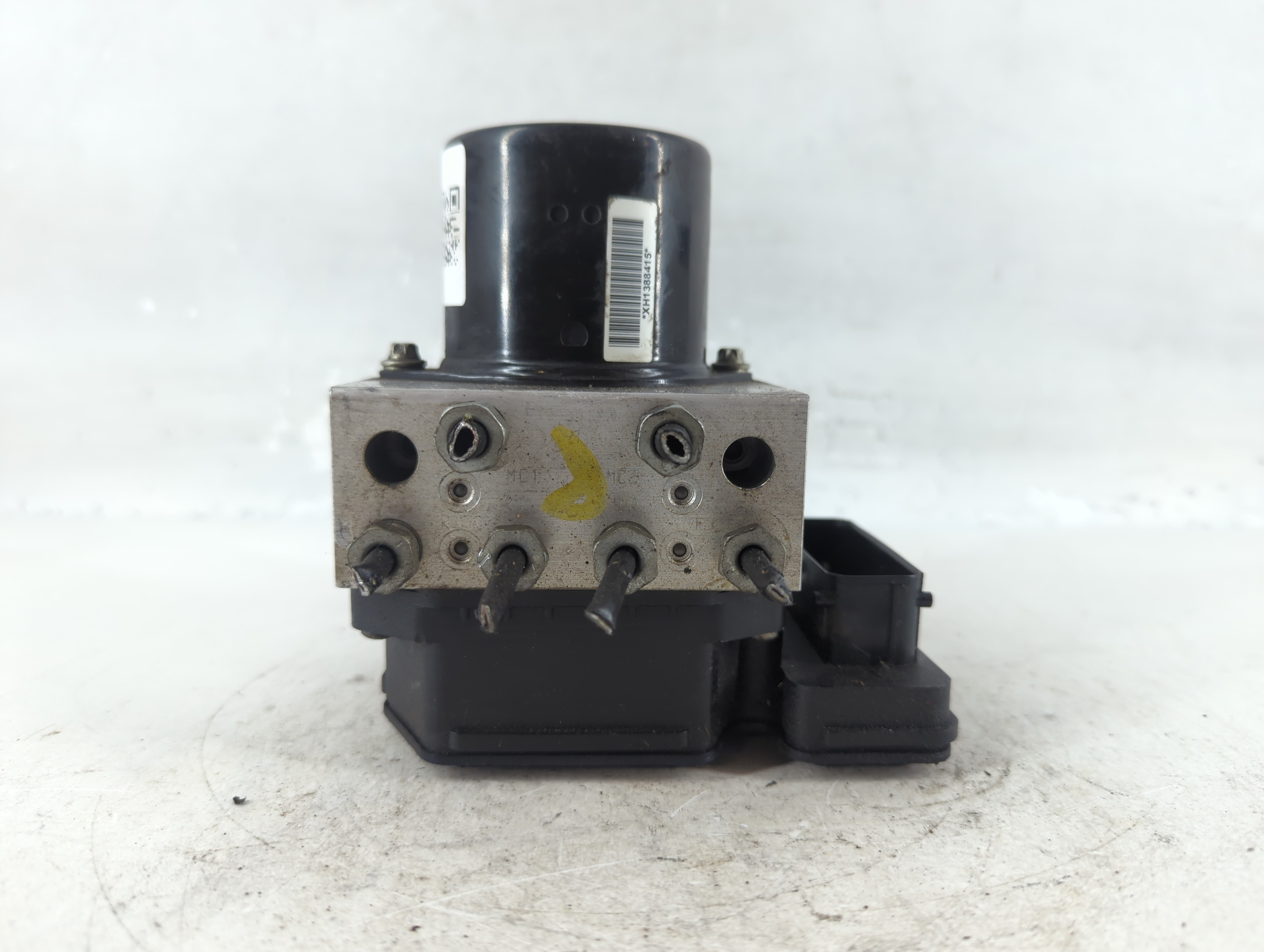 2013-2016 Chevrolet Malibu Abs Pump Control Module 816665 - Oemusedautoparts1.com