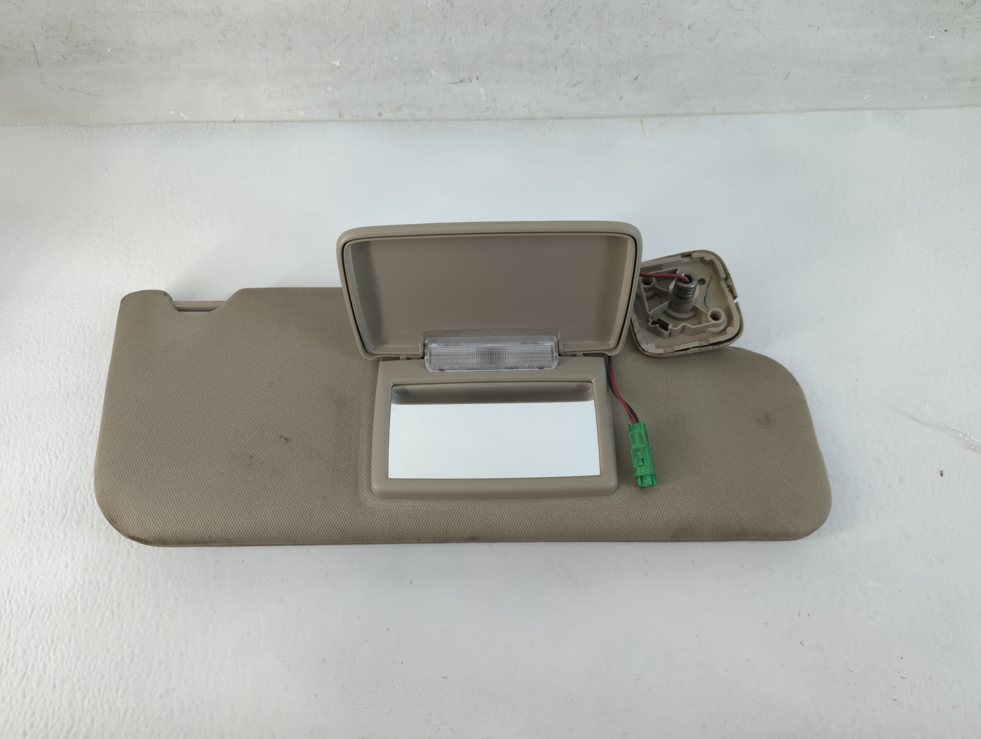 2011-2014 Ford Edge Passenger Sun Visor Mirror Right Sunvisor Beige 816672 - Oemusedautoparts1.com
