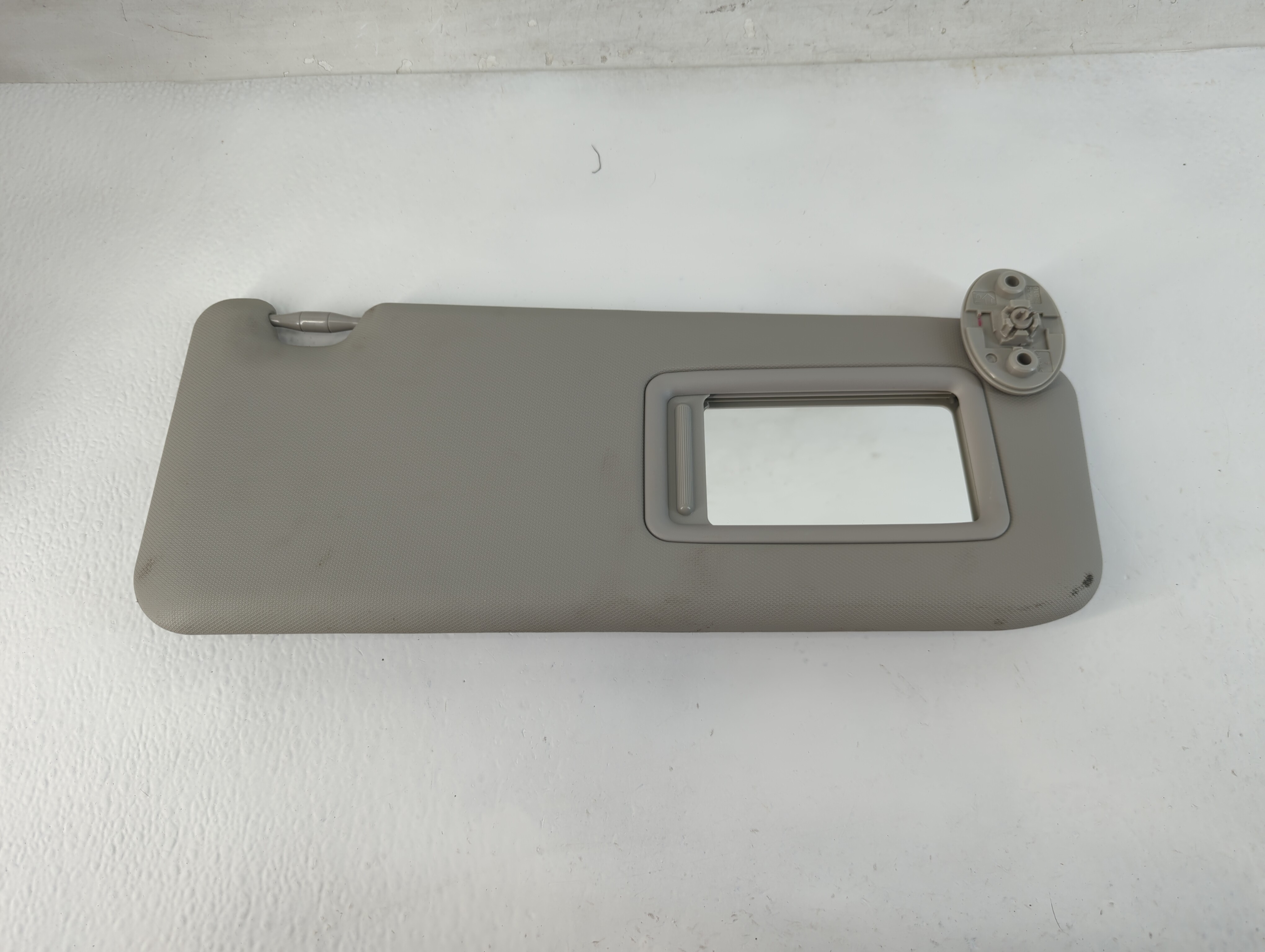 2013-2018 Toyota Rav4 Driver Sun Visor Mirror Left Sunvisor Grey 816717 - Oemusedautoparts1.com