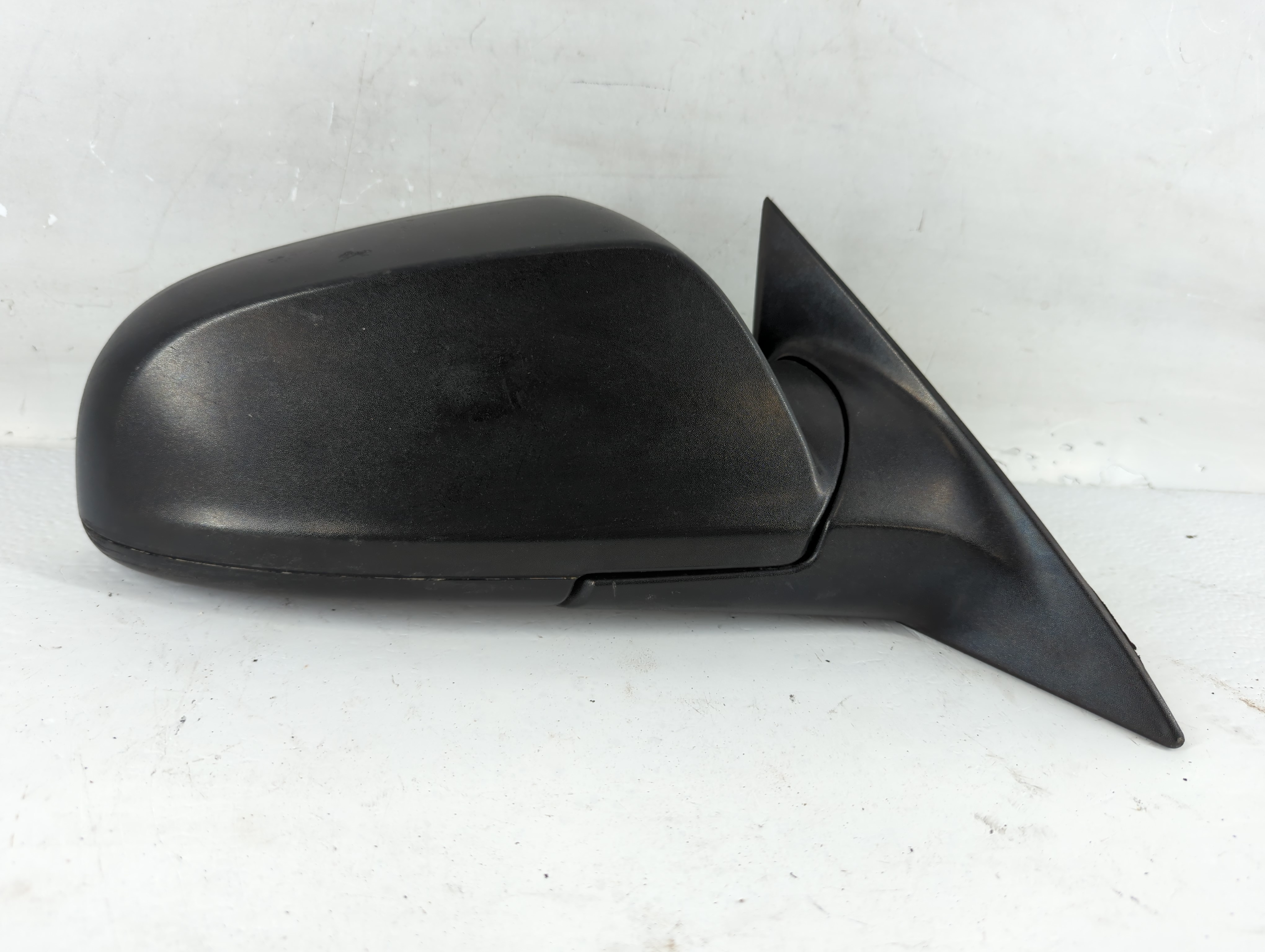 2004-2008 Chevrolet Malibu Passenger Right Side View Power Door Mirror 816741 - Oemusedautoparts1.com