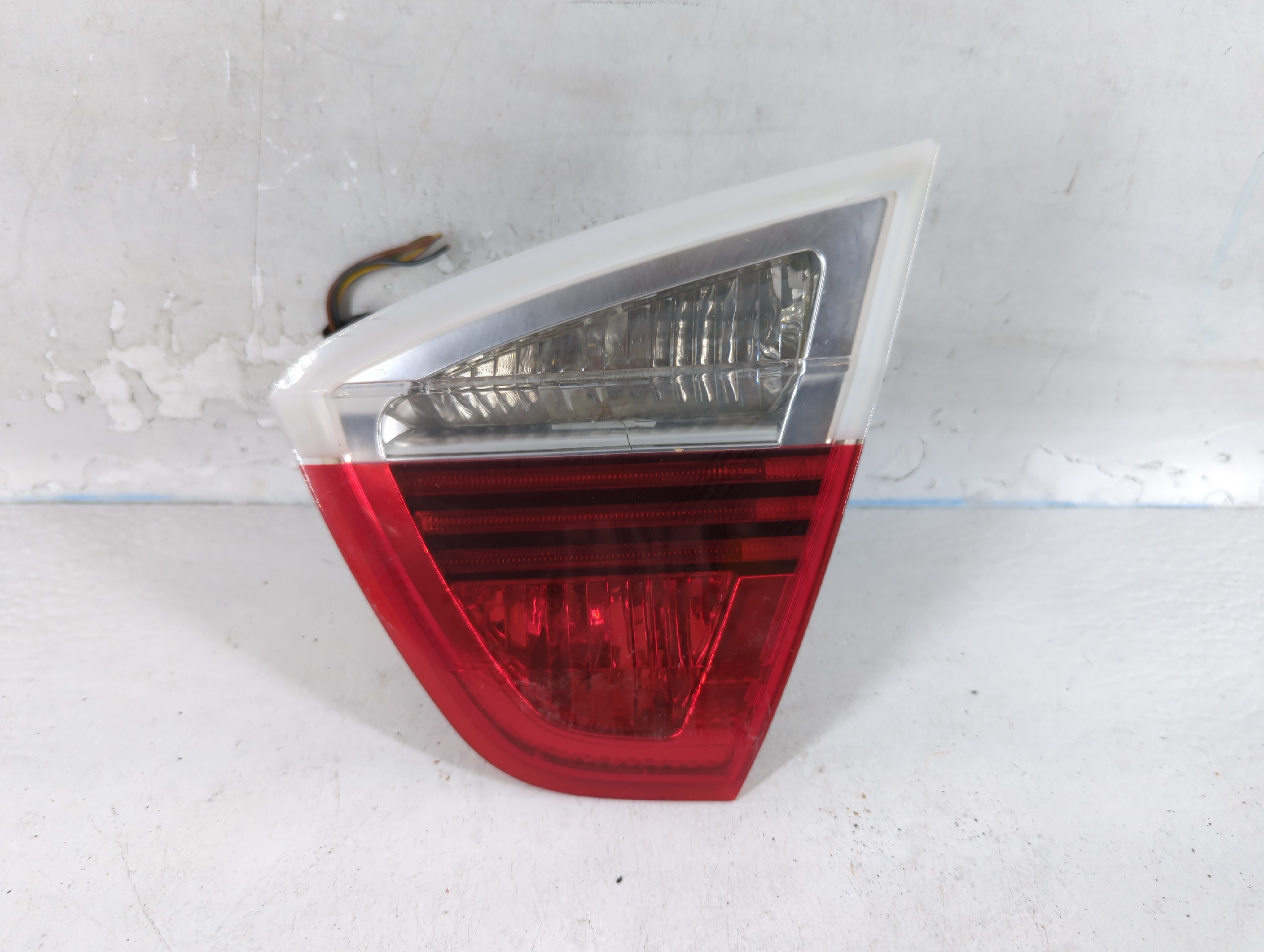 Bmw 325i Passenger Right Side Tail Light Taillight Oem 816783 - Oemusedautoparts1.com