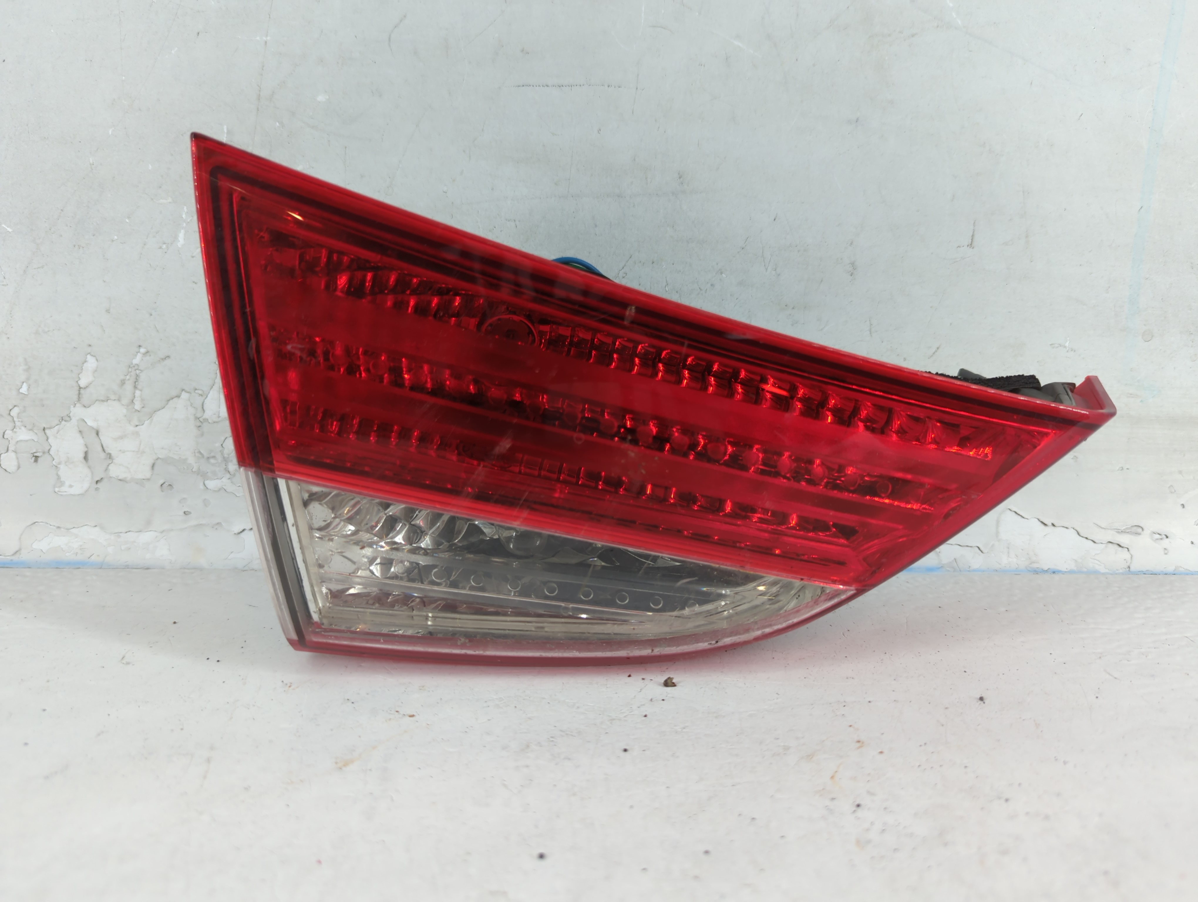 2011-2013 Hyundai Elantra Passenger Right Side Tail Light Taillight Oem 816784 - Oemusedautoparts1.com