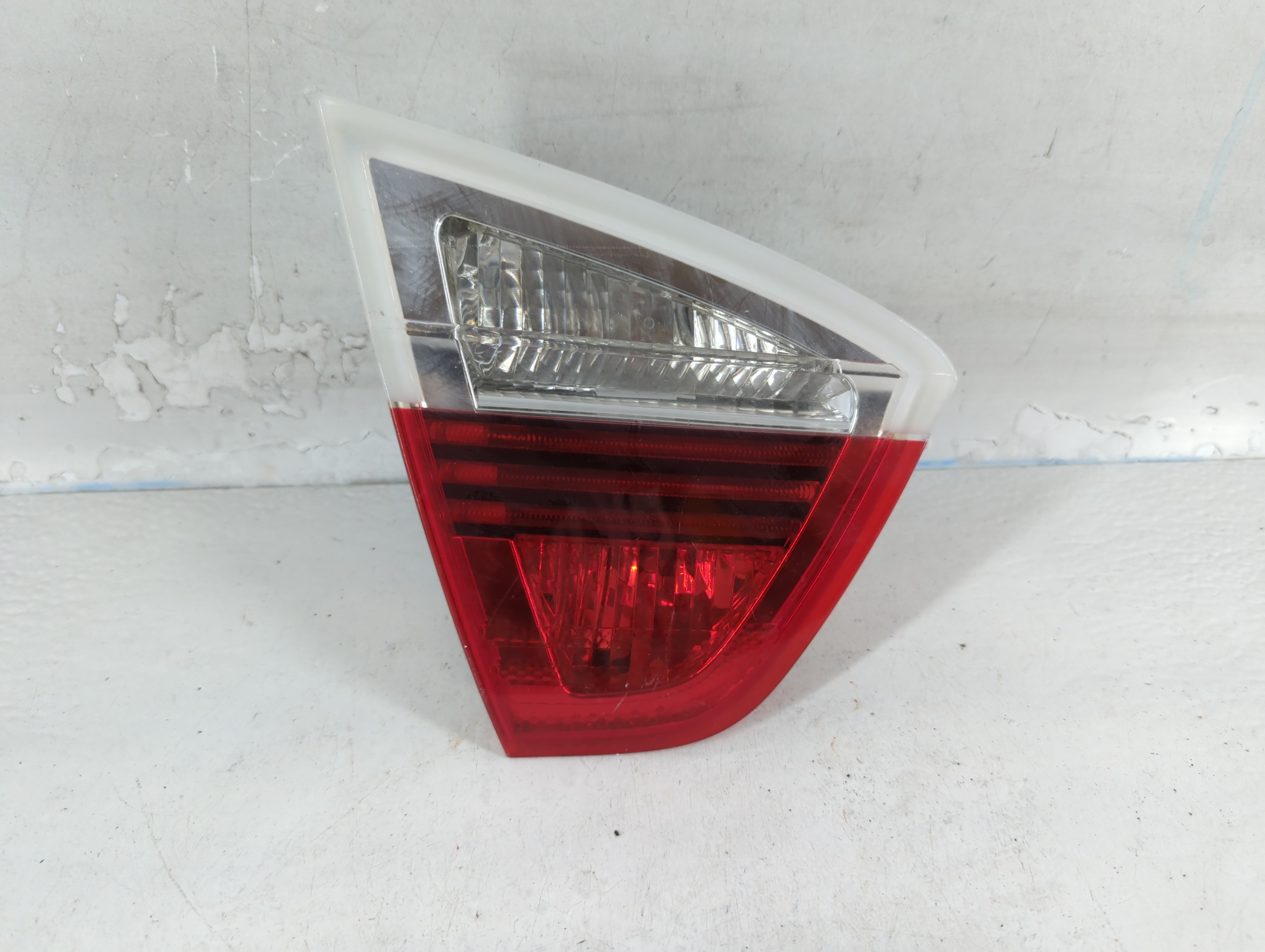 Bmw 325i Passenger Right Side Tail Light Taillight Oem 816786 - Oemusedautoparts1.com