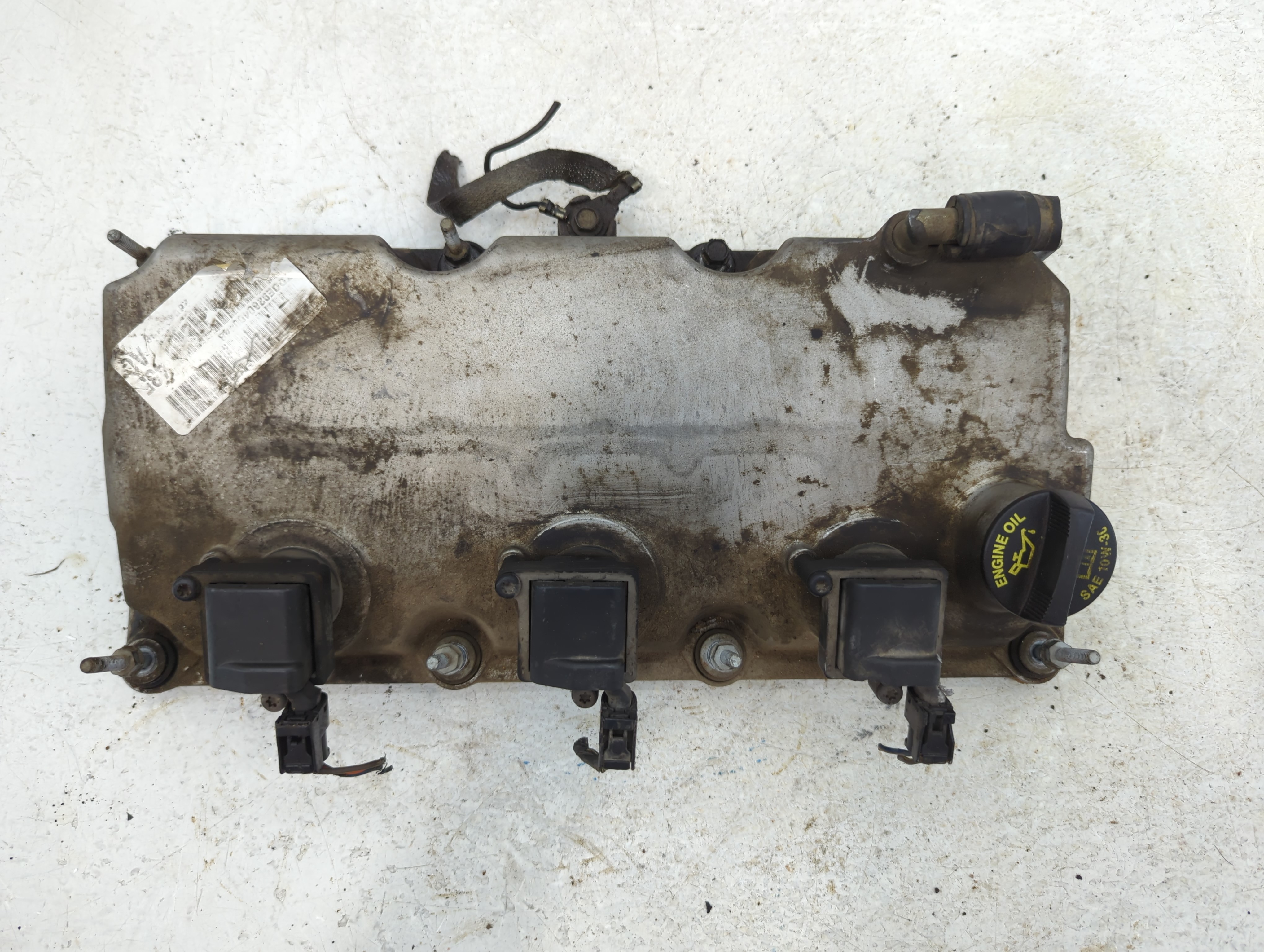 2005 Chrysler 300 Driver Left Cylinder Head Valve Cover 816794 - Oemusedautoparts1.com
