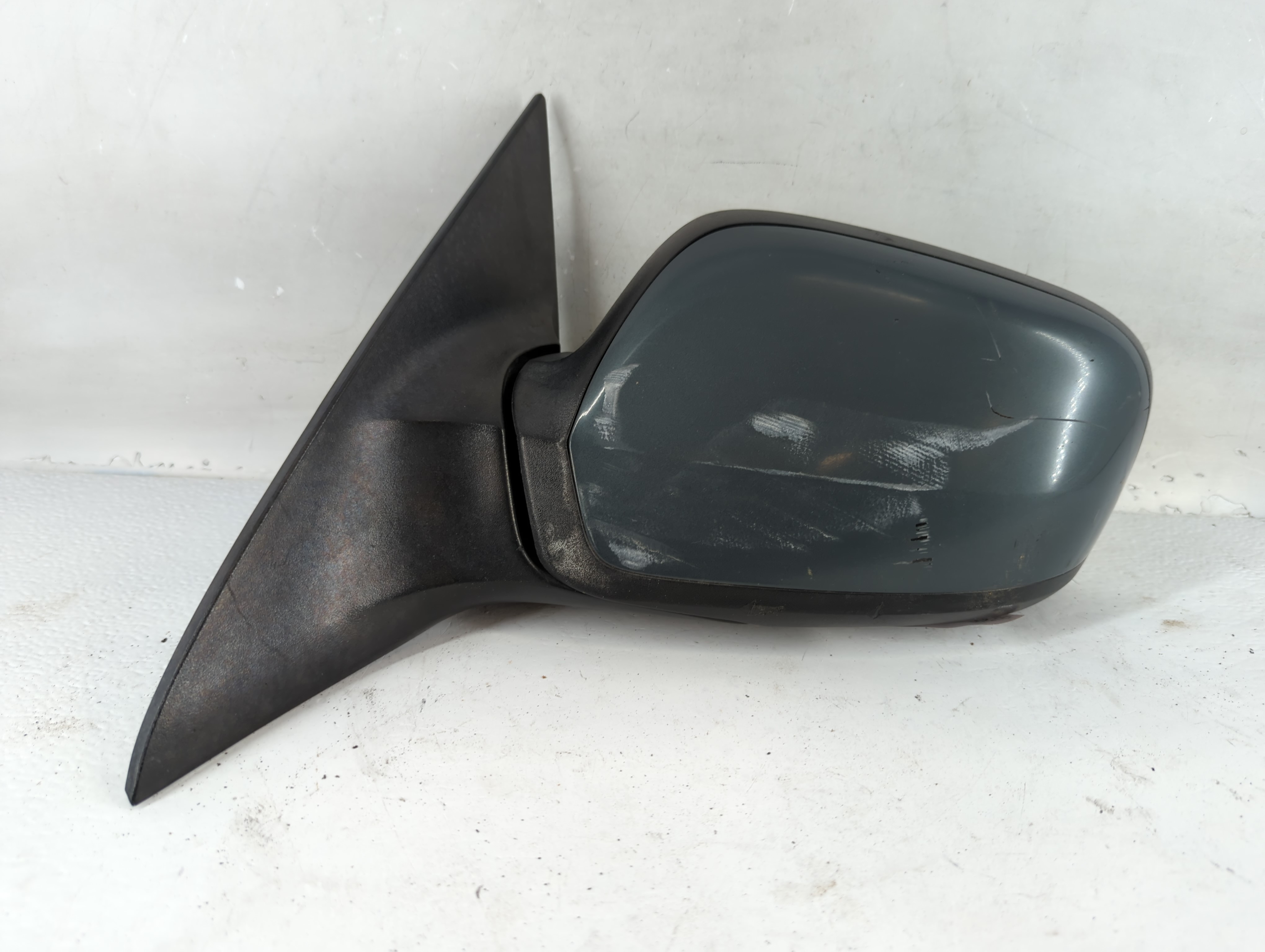 2006-2007 Chrysler Pacifica Driver Left Side View Power Door Mirror Gray 816822 - Oemusedautoparts1.com
