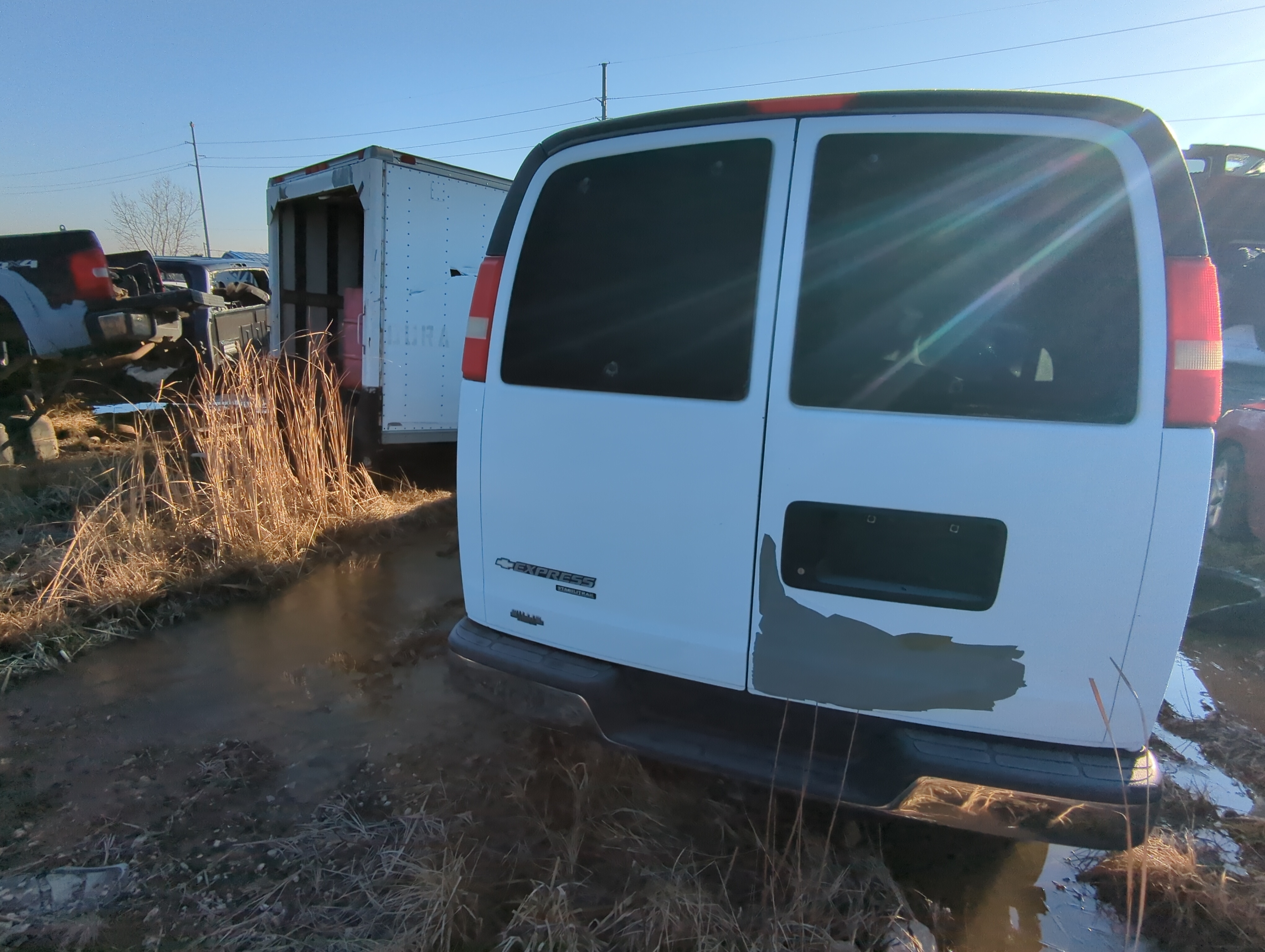 Picture of Chevrolet Express 3500 Van Back Door Left Driver Side Oem 817025