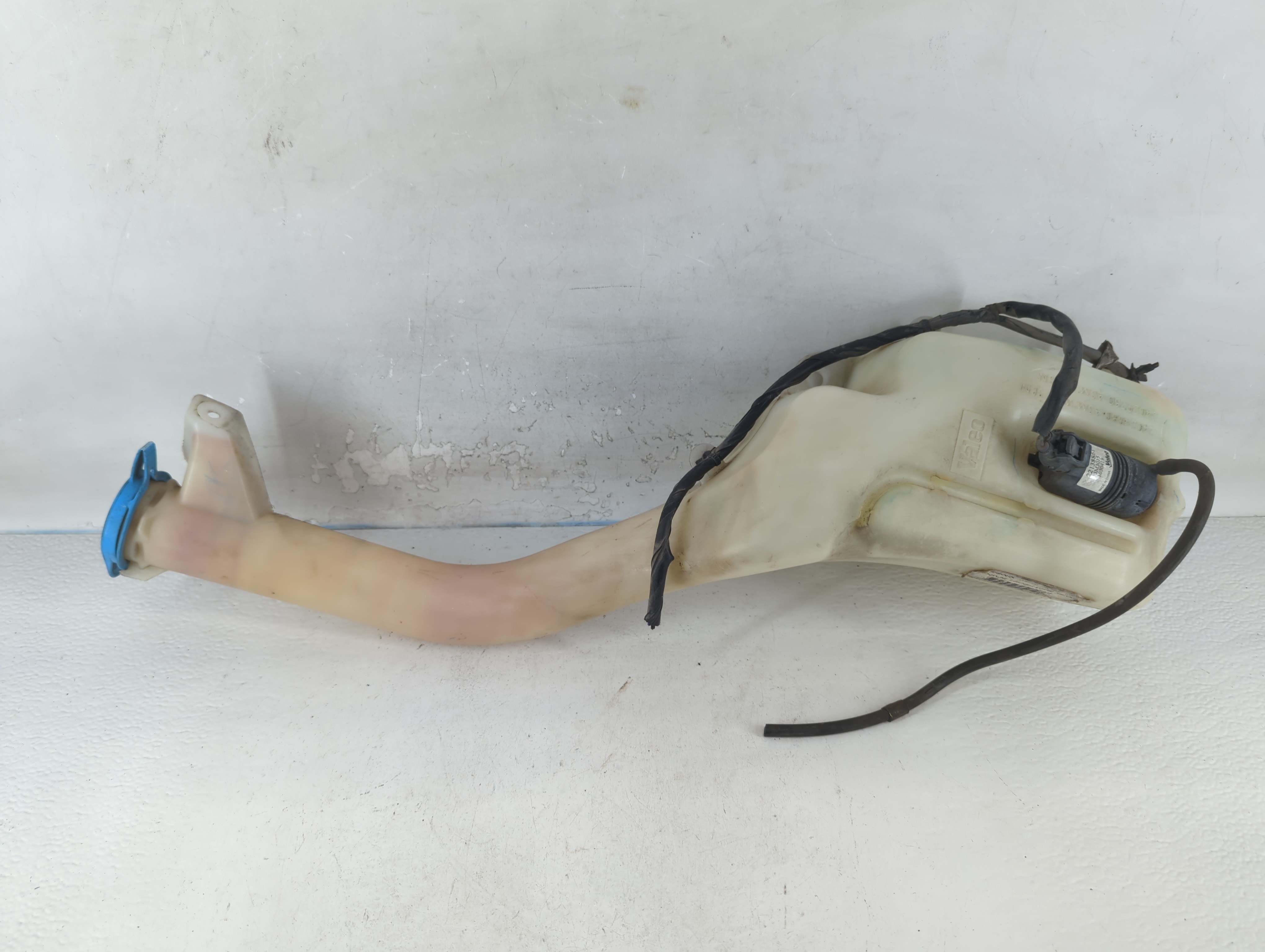 Picture of 2007-2012 Nissan Sentra Windshield Washer Fluid Reservoir Bottle Oem 817454