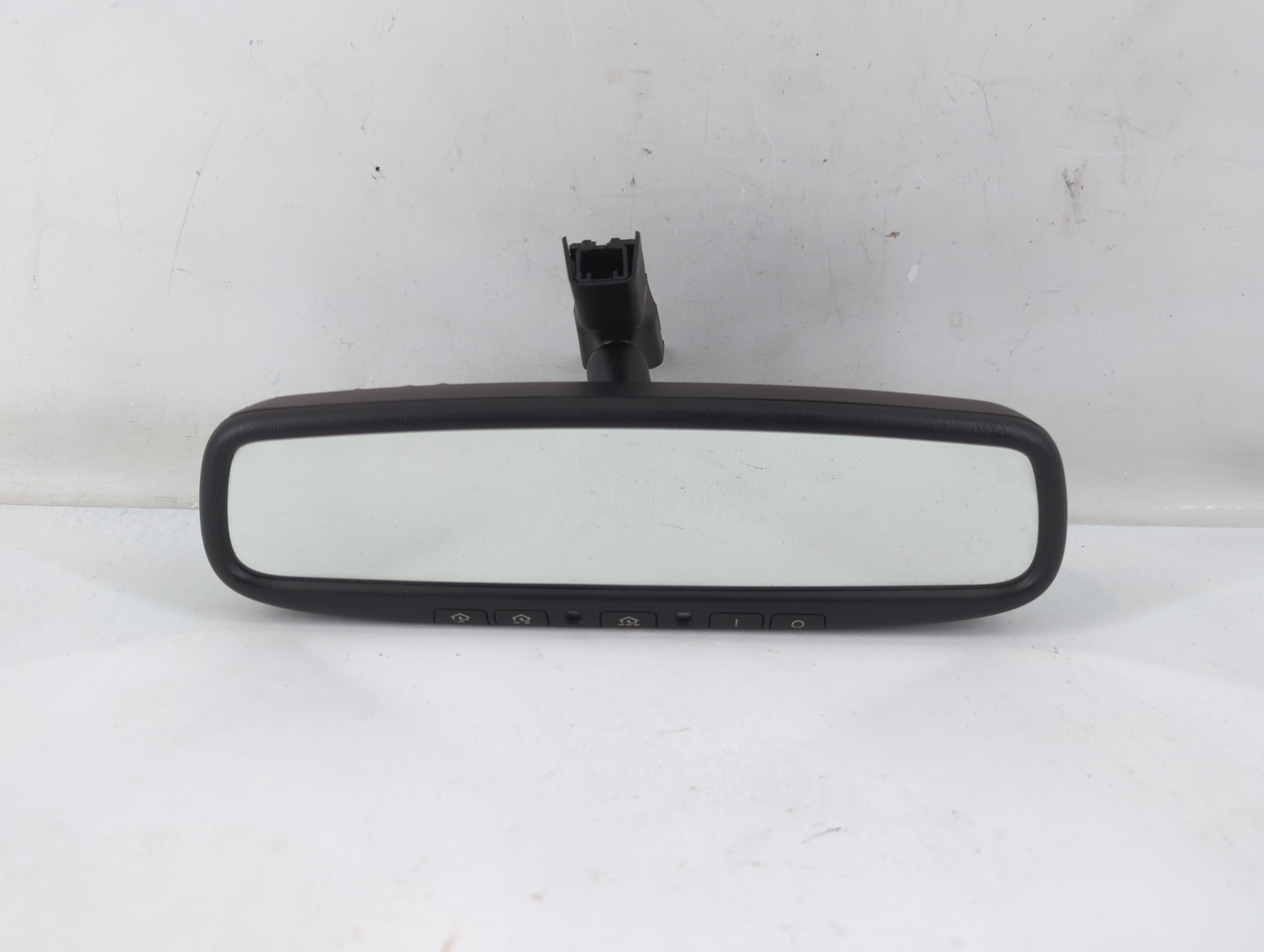 2014-2018 Kia Forte Interior Rear View Mirror Oem 817558 - Oemusedautoparts1.com