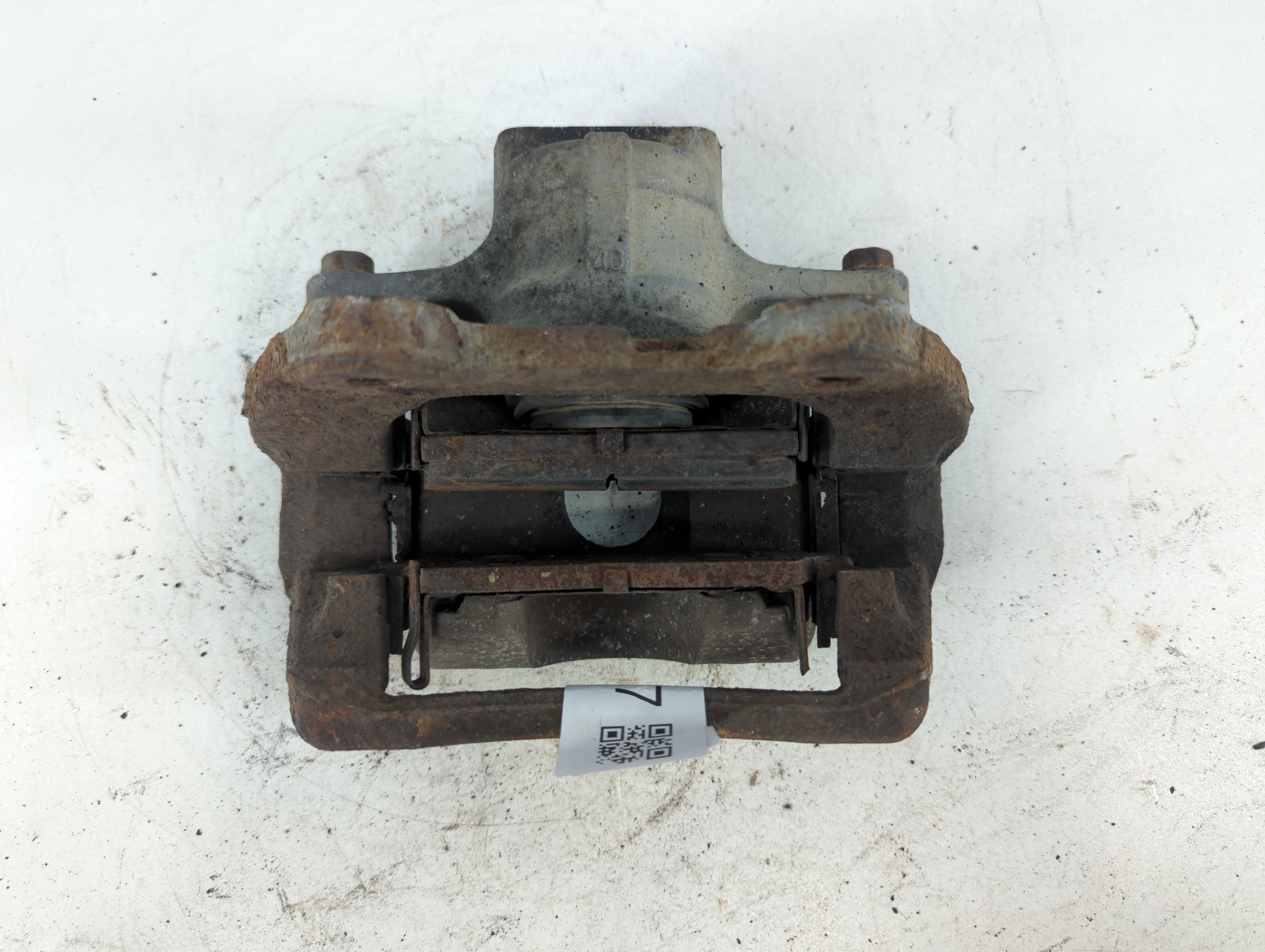 Picture of 2017-2017 Chevrolet Traverse Front Driver Left Brake Caliper 817577