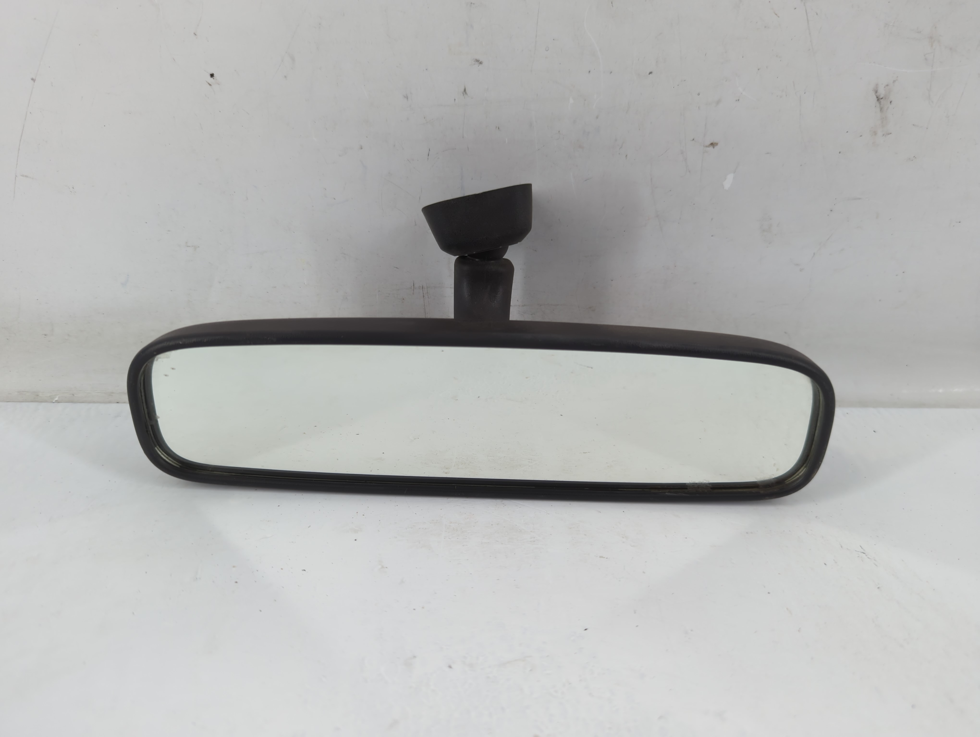 2004-2015 Toyota Rav4 Interior Rear View Mirror Oem 817609 - Oemusedautoparts1.com
