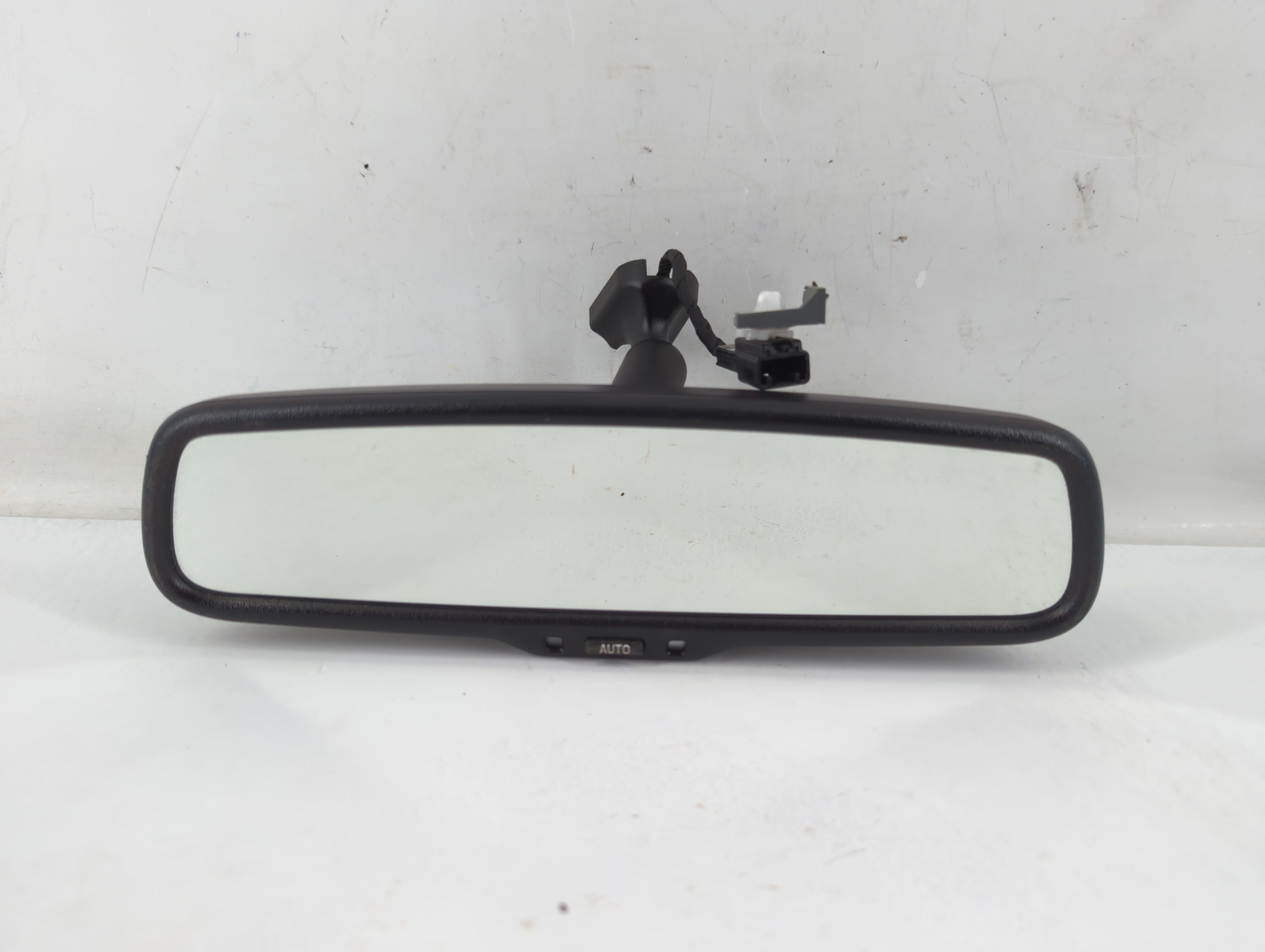 2019-2020 Toyota C-hr Interior Rear View Mirror Oem 817658 - Oemusedautoparts1.com