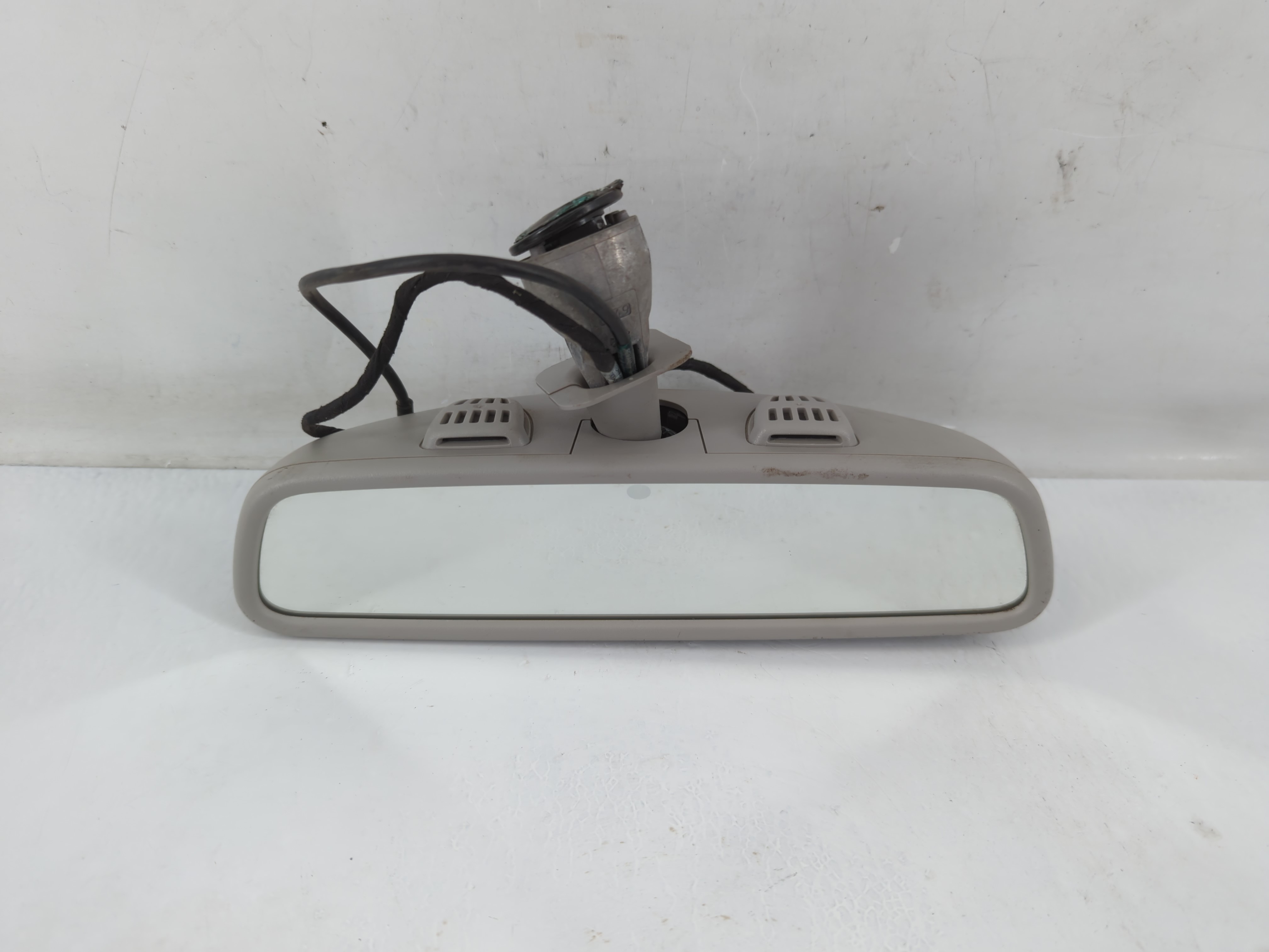 2013-2016 Mercedes-benz Gl450 Interior Rear View Mirror Oem 817691 - Oemusedautoparts1.com