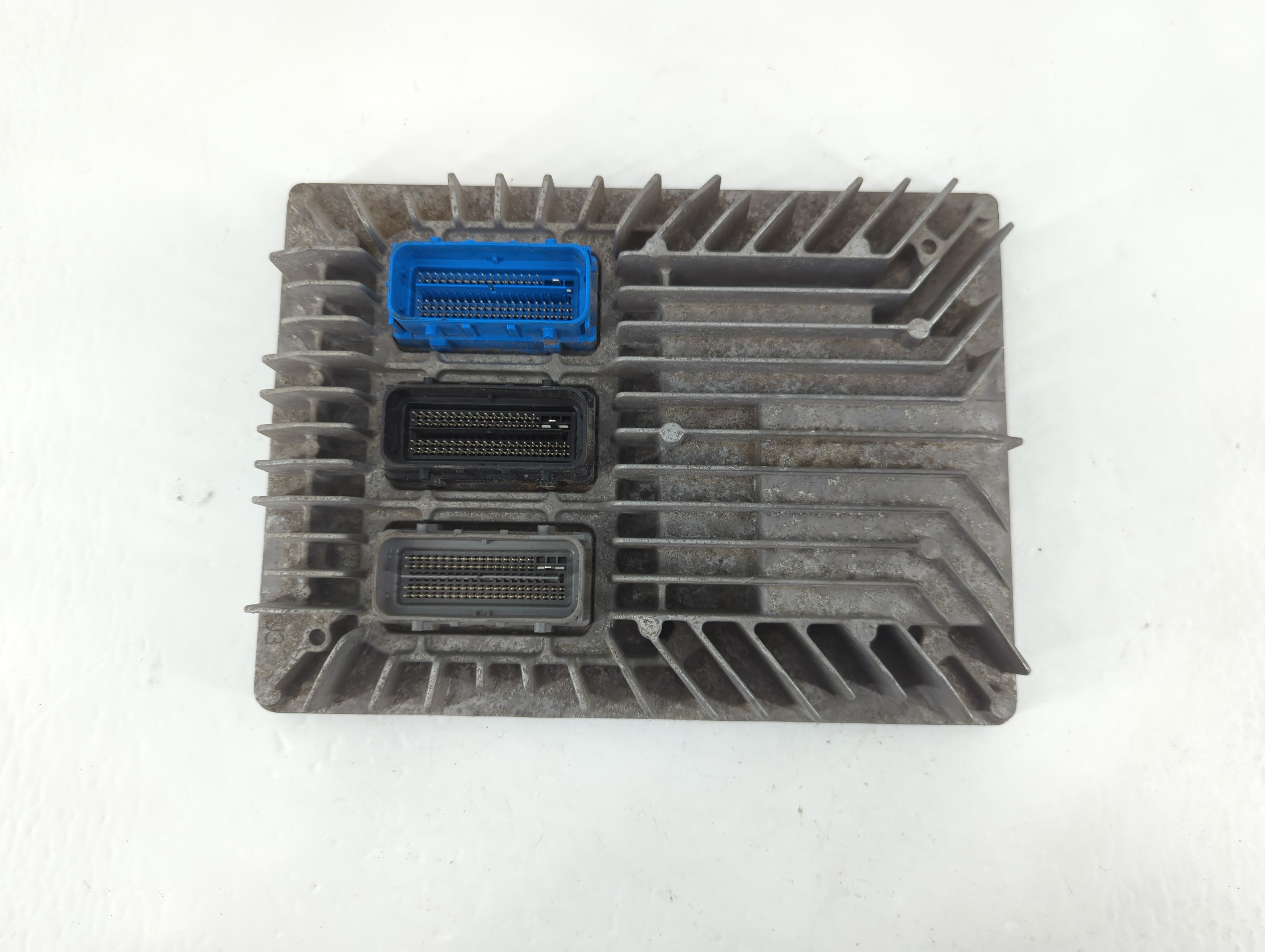 Picture of 2013-2016 Gmc Terrain Engine Control Computer Ecu Pcm Ecm Pcu Oem 817711