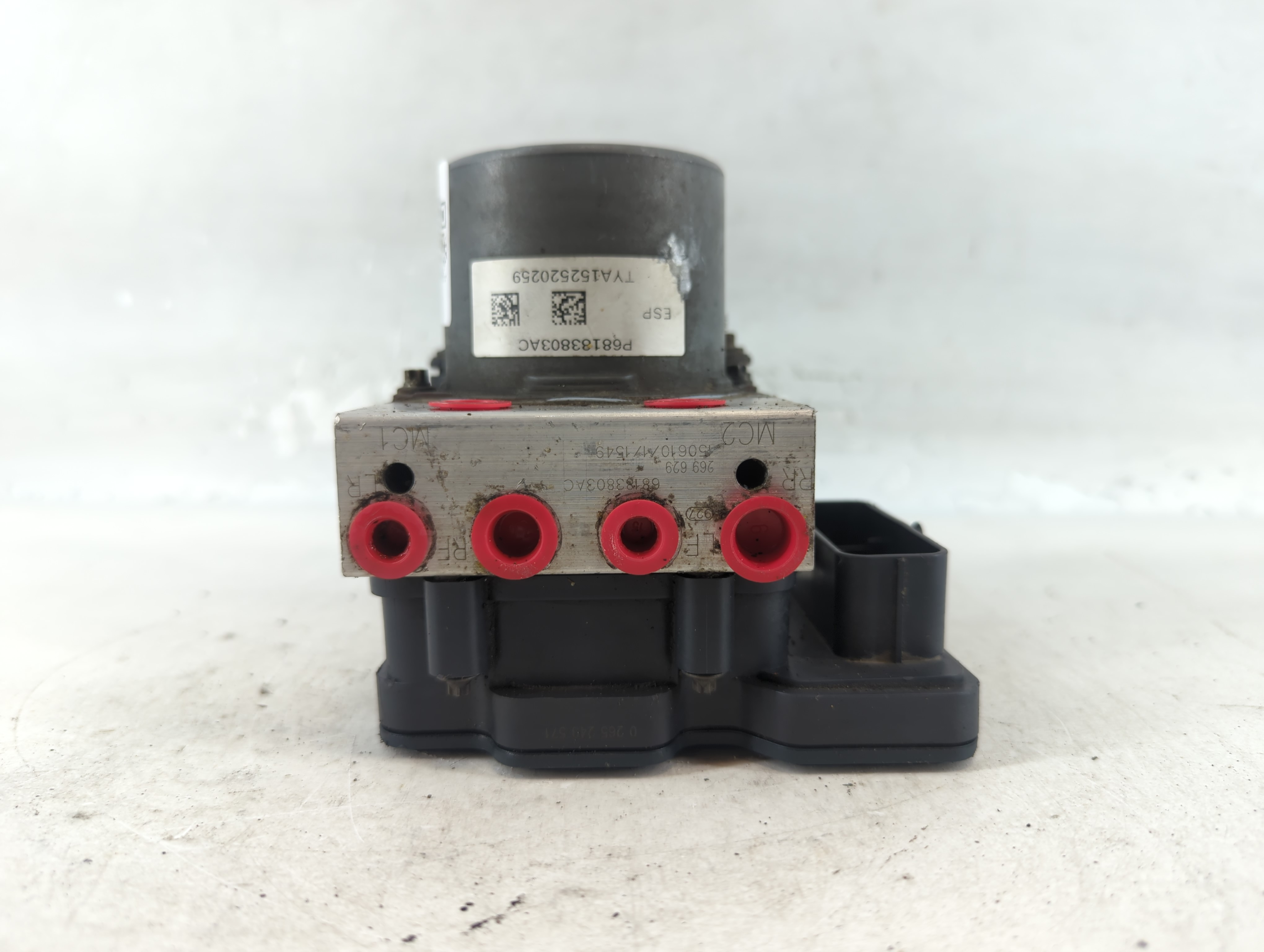 2015-2016 Chrysler Town & Country Abs Pump Control Module 817790 - Oemusedautoparts1.com