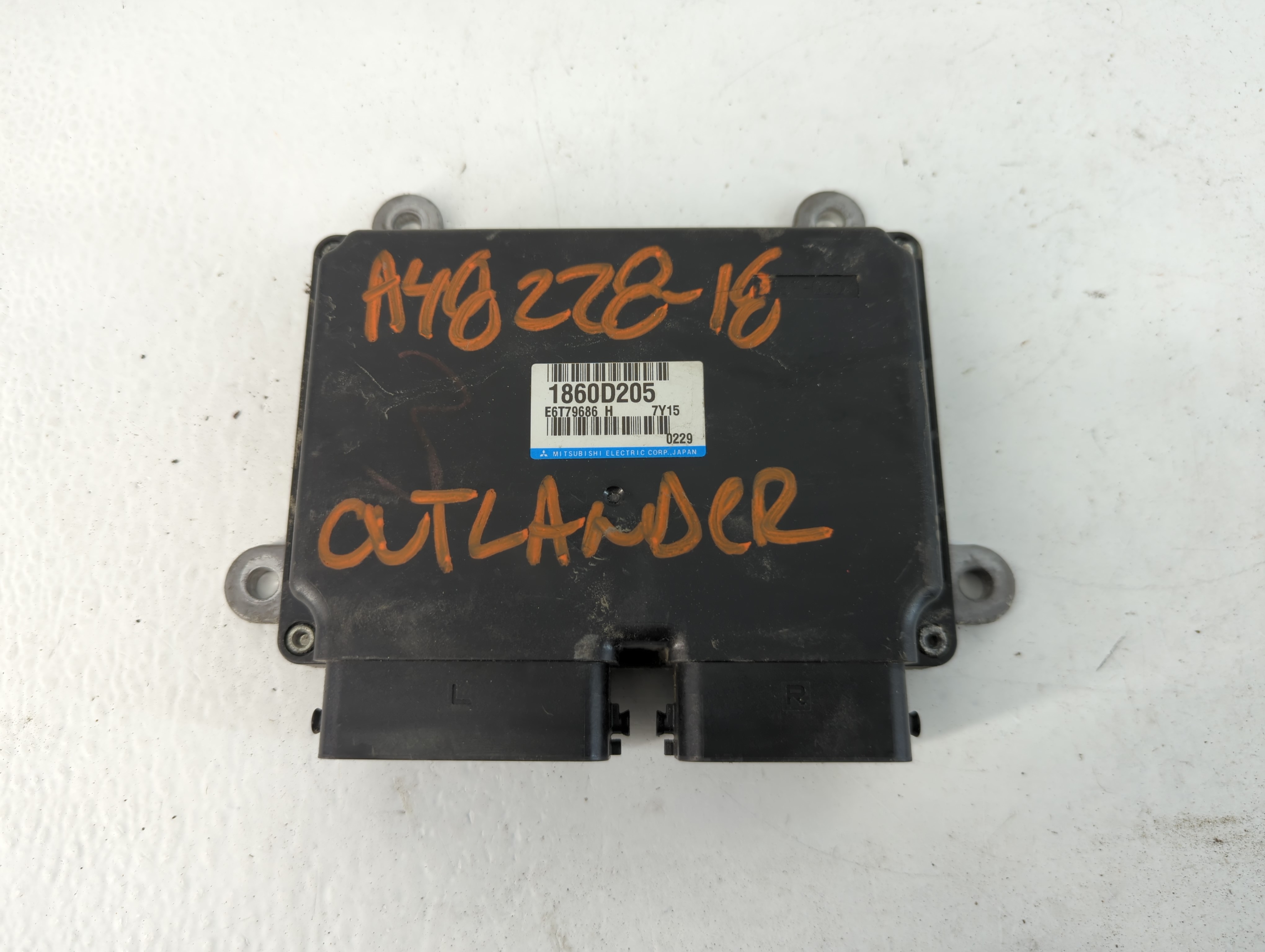 2018 Mitsubishi Outlander Engine Control Computer Ecu Pcm Ecm Pcu Oem 818200 - Oemusedautoparts1.com