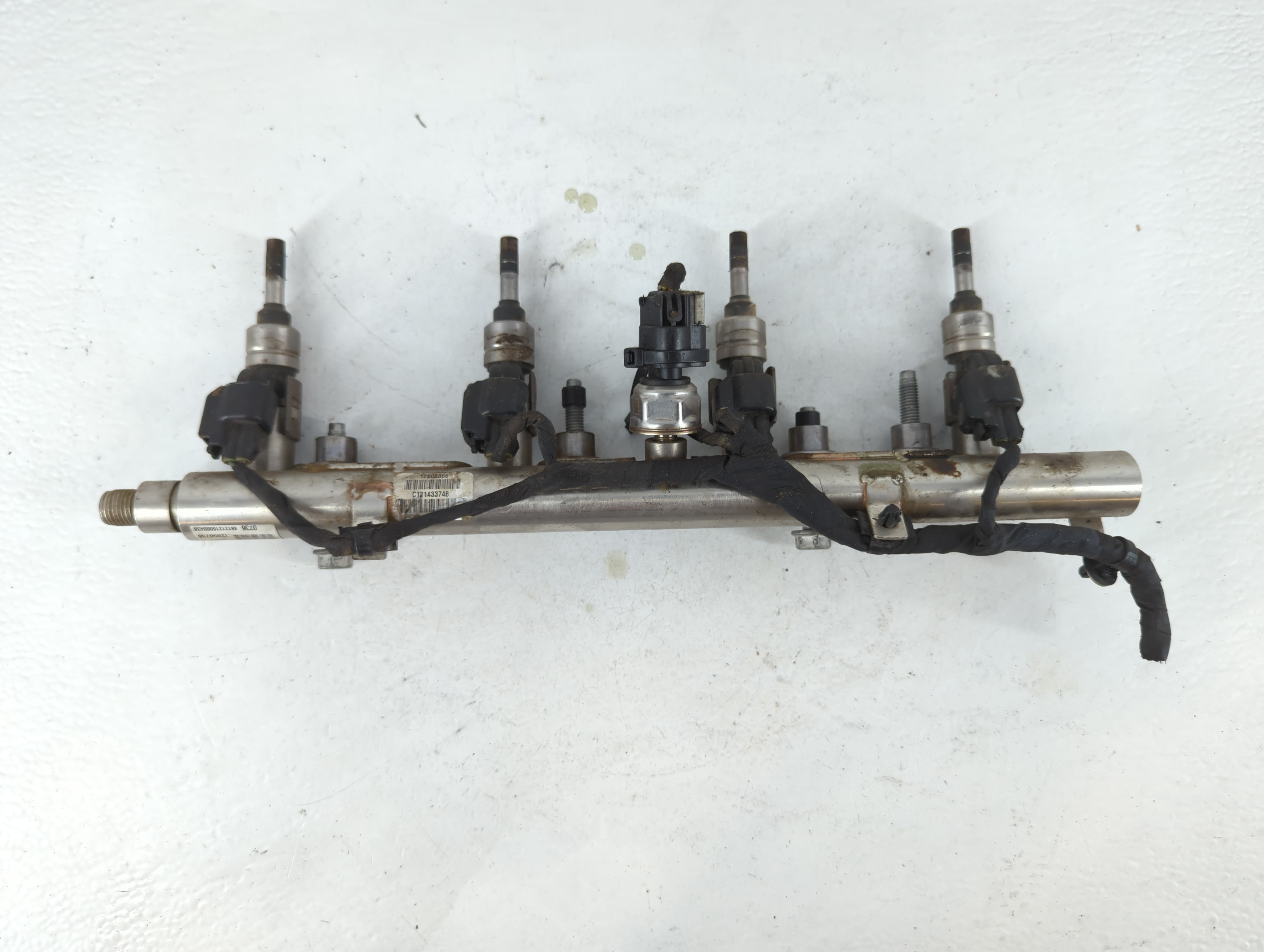 2017 Chevrolet Equinox Fuel Injectors 818278 - Oemusedautoparts1.com