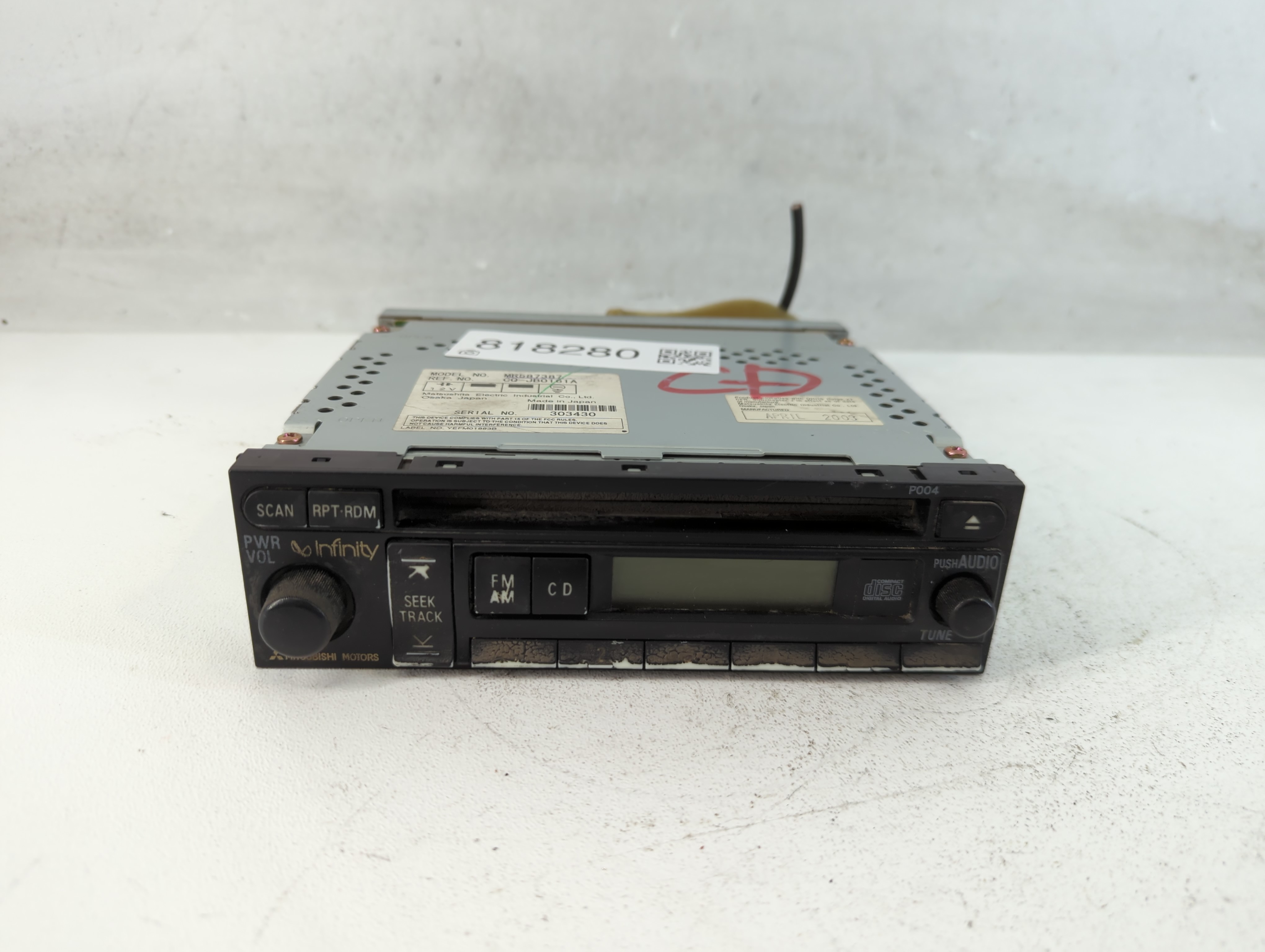 2003-2003 Mitsubishi Outlander Am Fm Cd Player Radio Receiver 818280 - Oemusedautoparts1.com