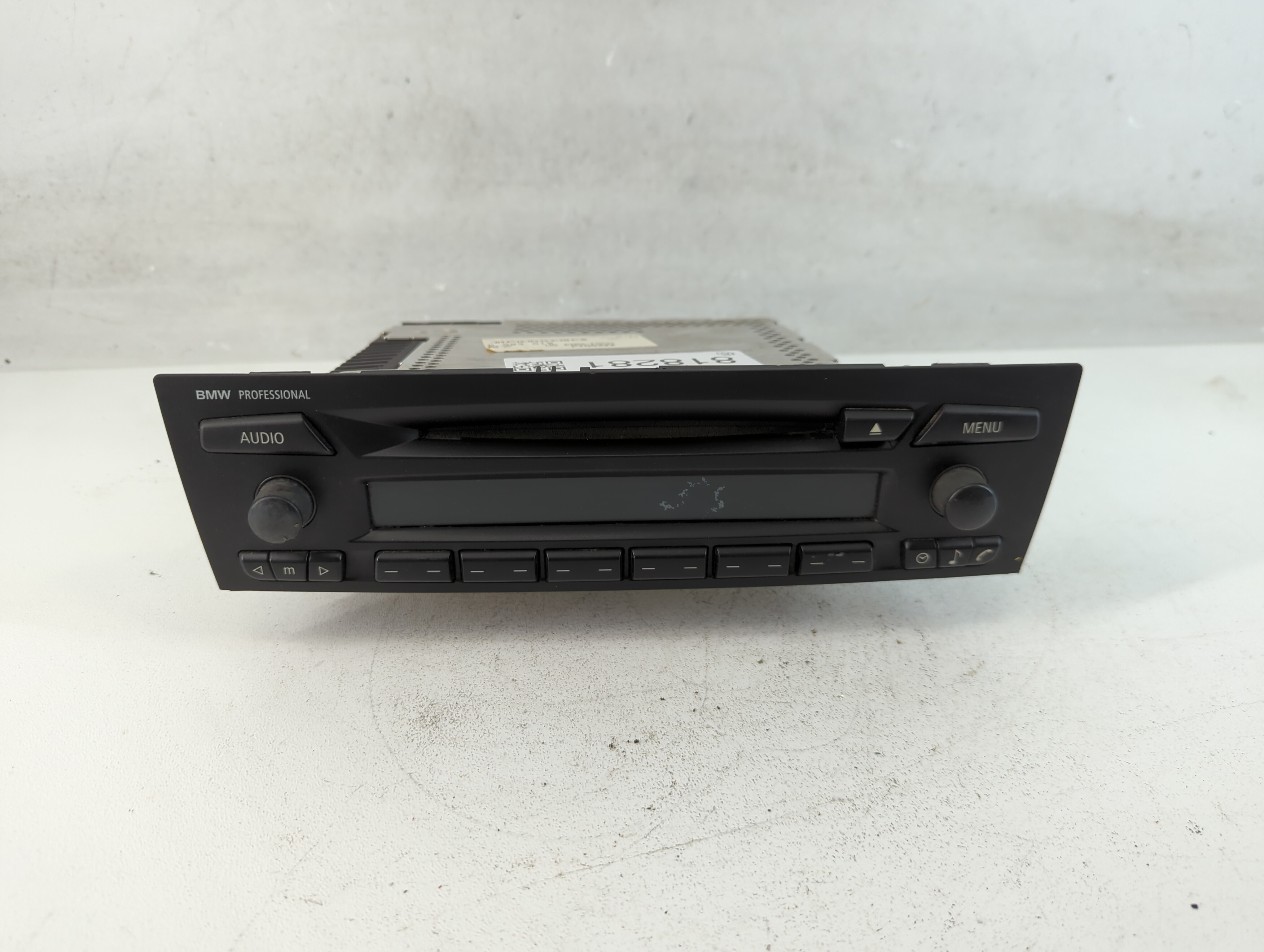 2005-2005 Bmw 325i Am Fm Cd Player Radio Receiver 818281 - Oemusedautoparts1.com