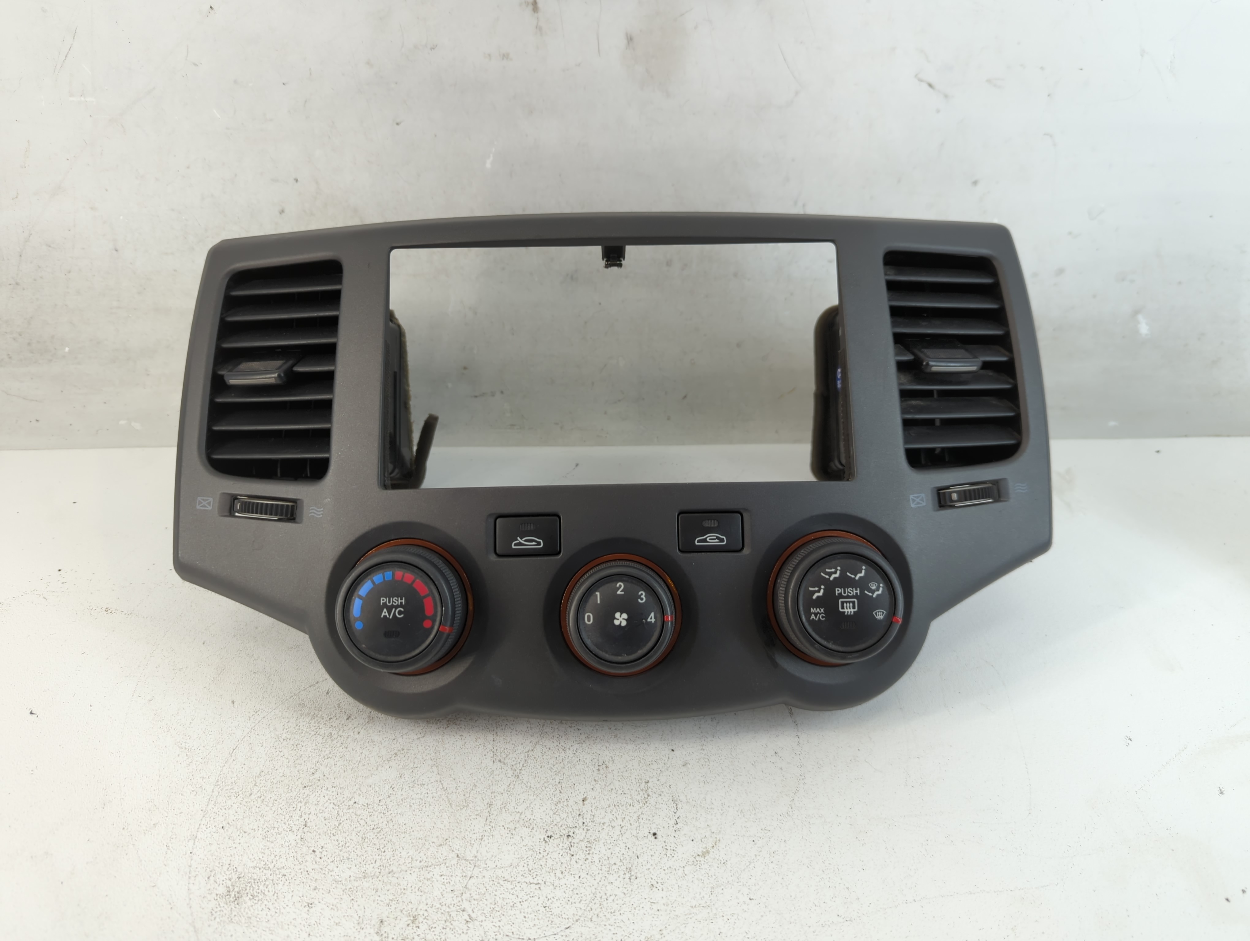2009-2010 Kia Optima Ac Heater Climate Control 818308 - Oemusedautoparts1.com