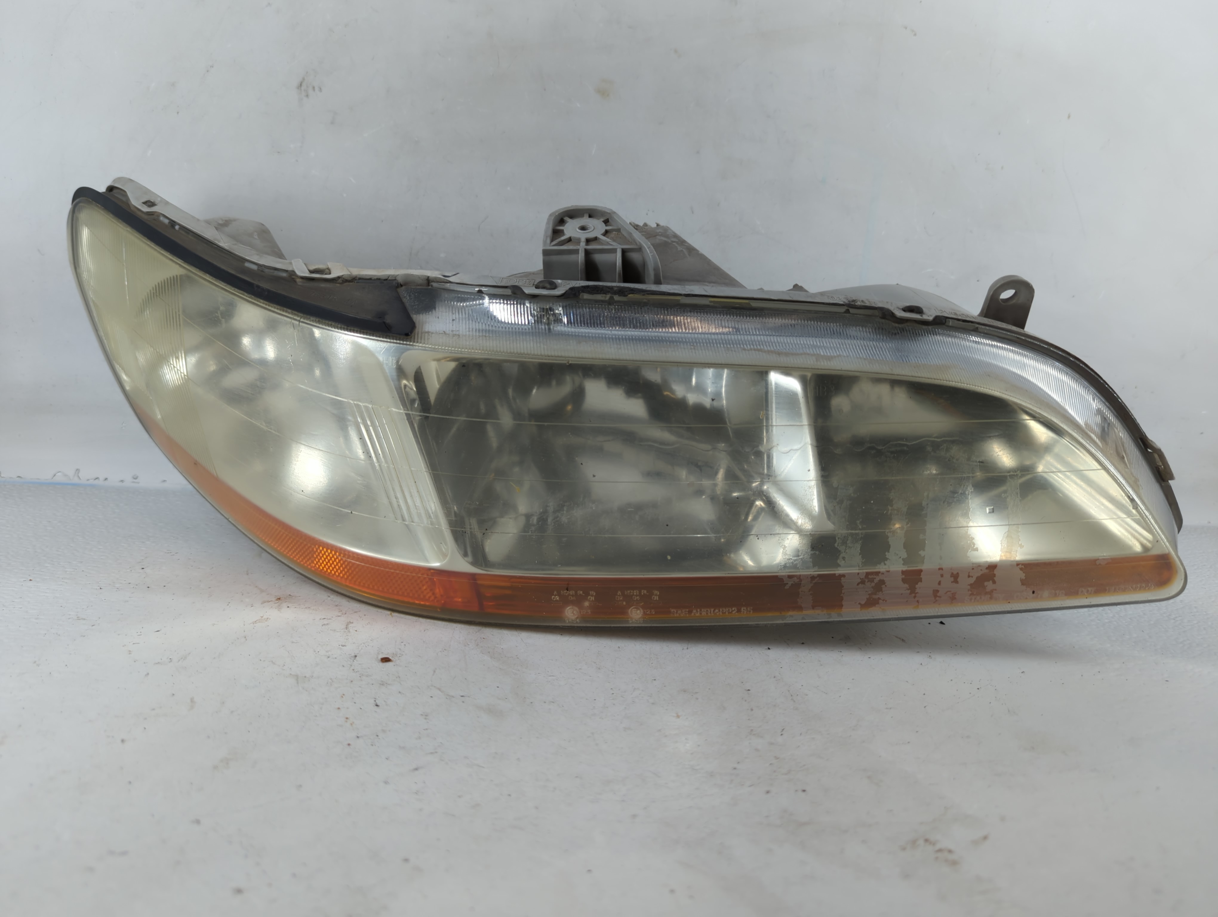 1998-2002 Honda Accord Driver Left Side Tail Light Taillight Oem 818333 - Oemusedautoparts1.com