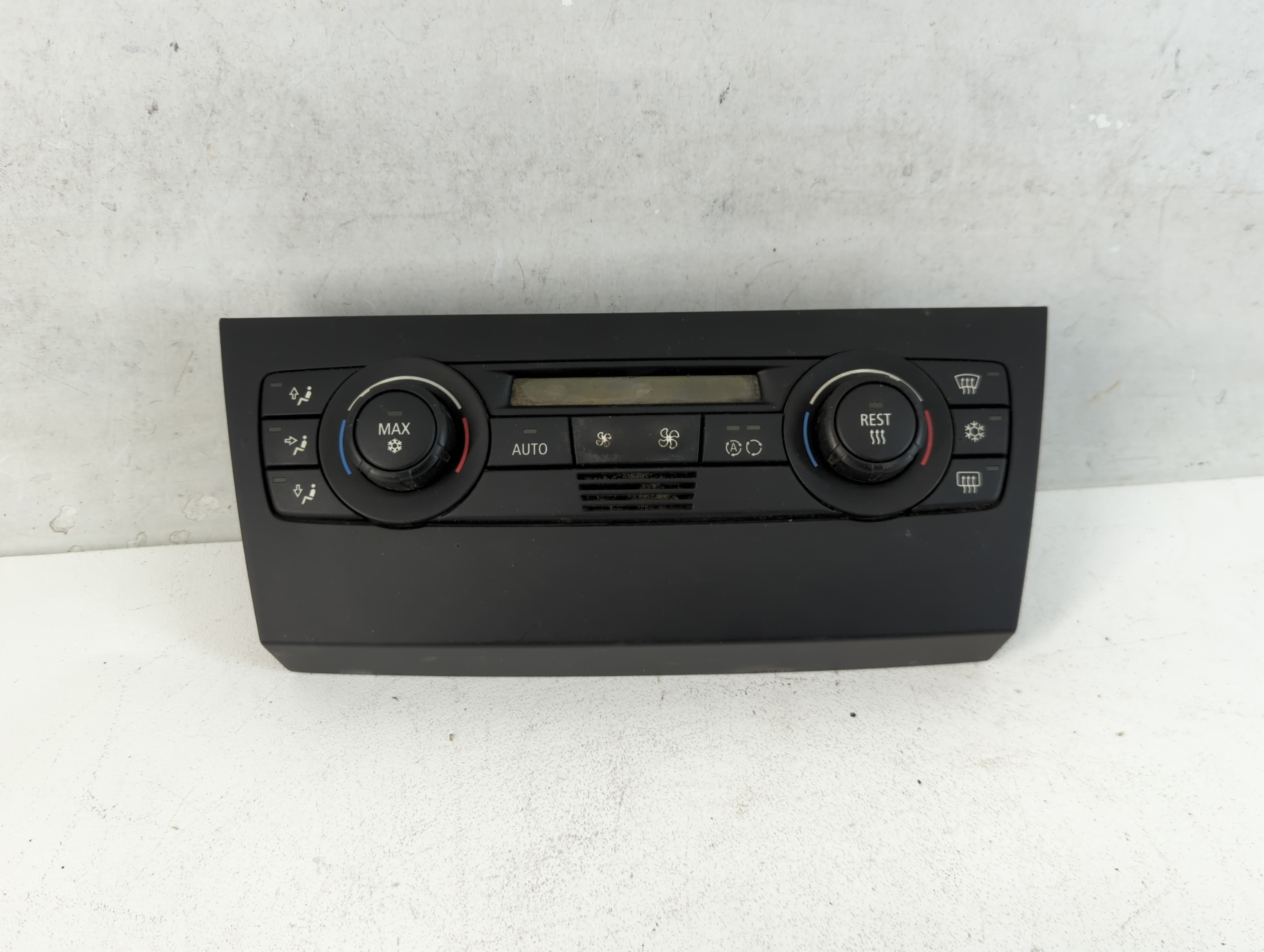2006-2006 Bmw 325i Ac Heater Climate Control 6411 6983944 01 818350 - Oemusedautoparts1.com
