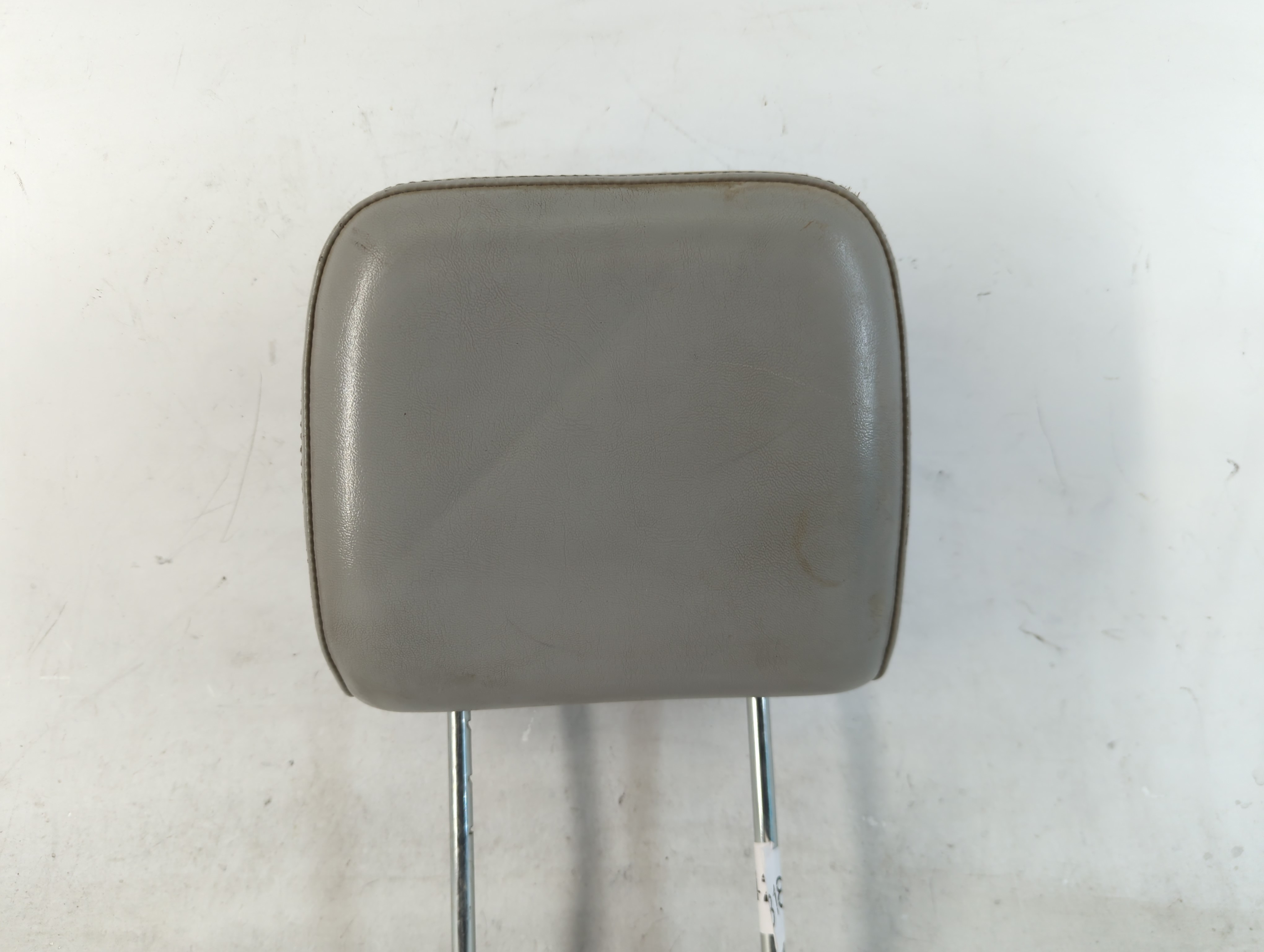 2004 Chrysler Pacifica Headrest Head Rest Front Driver Passenger Seat 818442 - Oemusedautoparts1.com