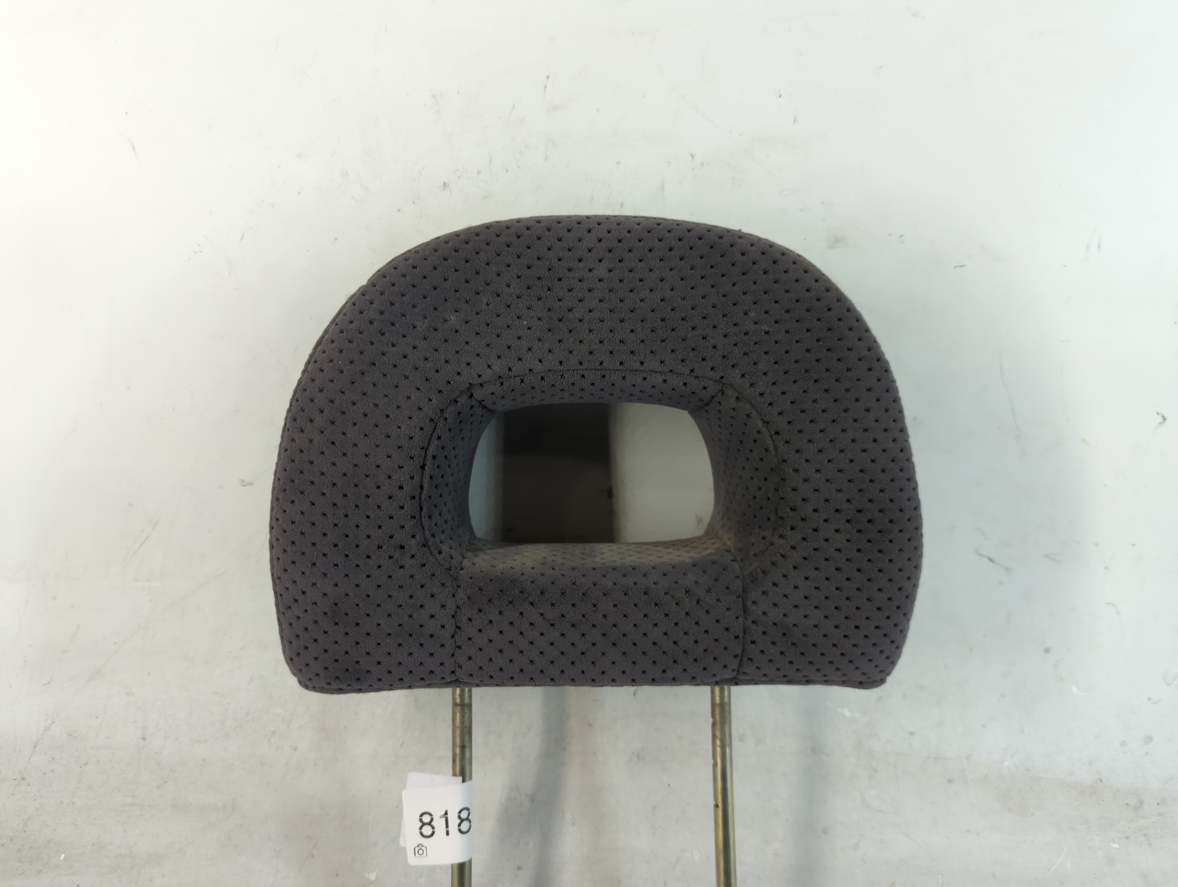 2003 Mitsubishi Outlander Headrest Head Rest Front Driver Passenger Seat 818445 - Oemusedautoparts1.com