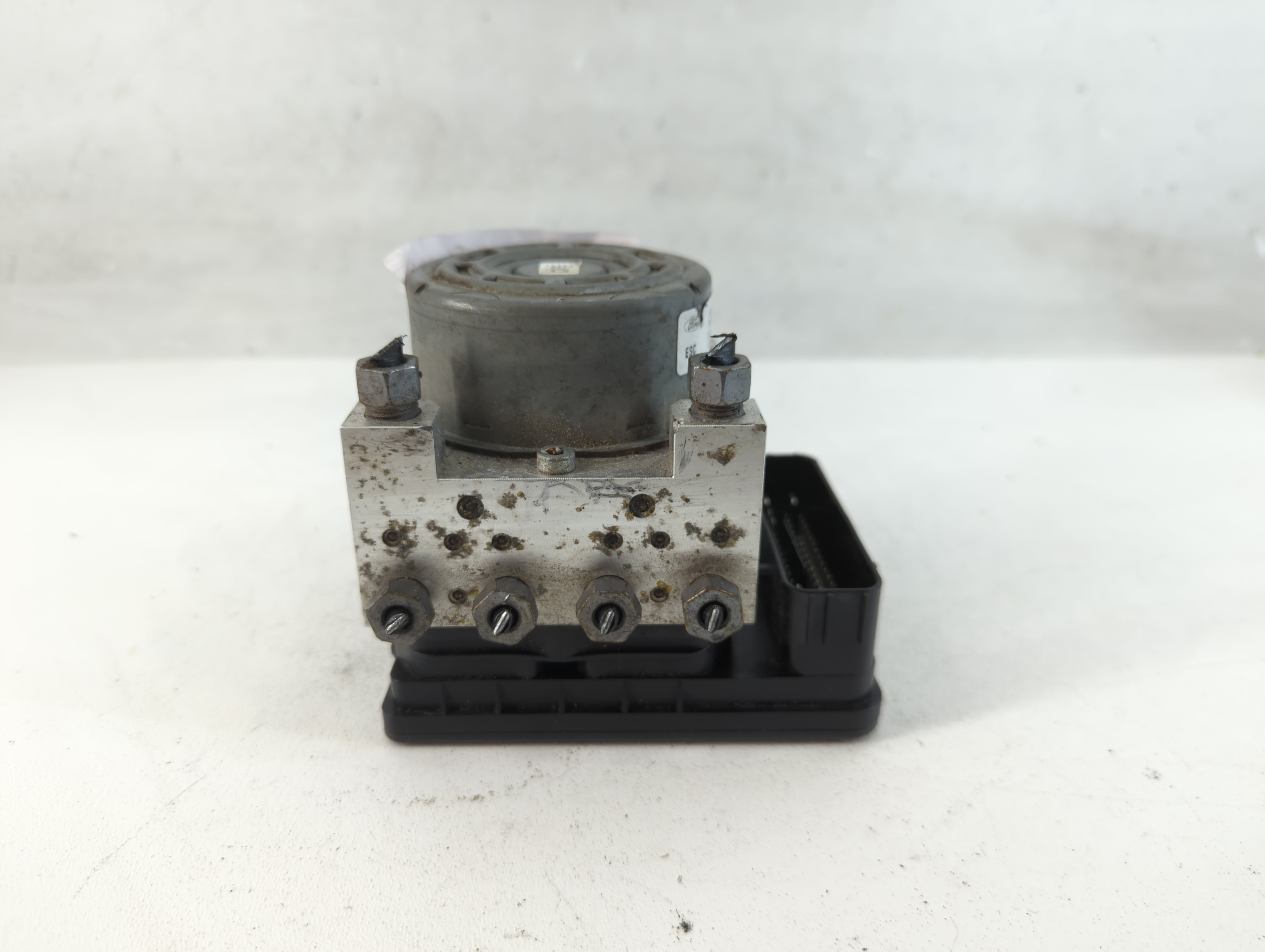 2017-2018 Ford Fusion Abs Pump Control Module 818556 - Oemusedautoparts1.com