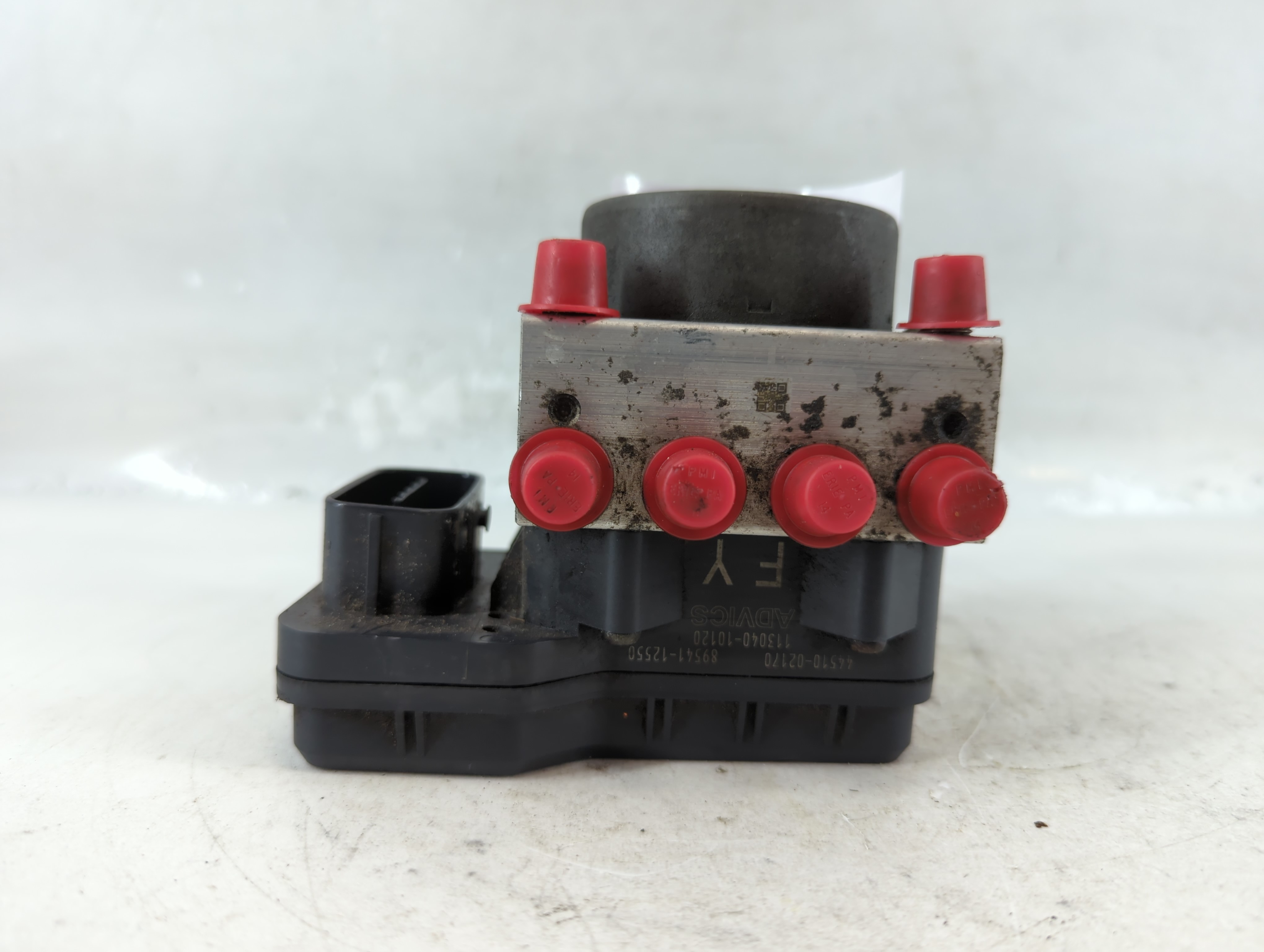 2009-2010 Toyota Corolla Abs Pump Control Module 818615 - Oemusedautoparts1.com