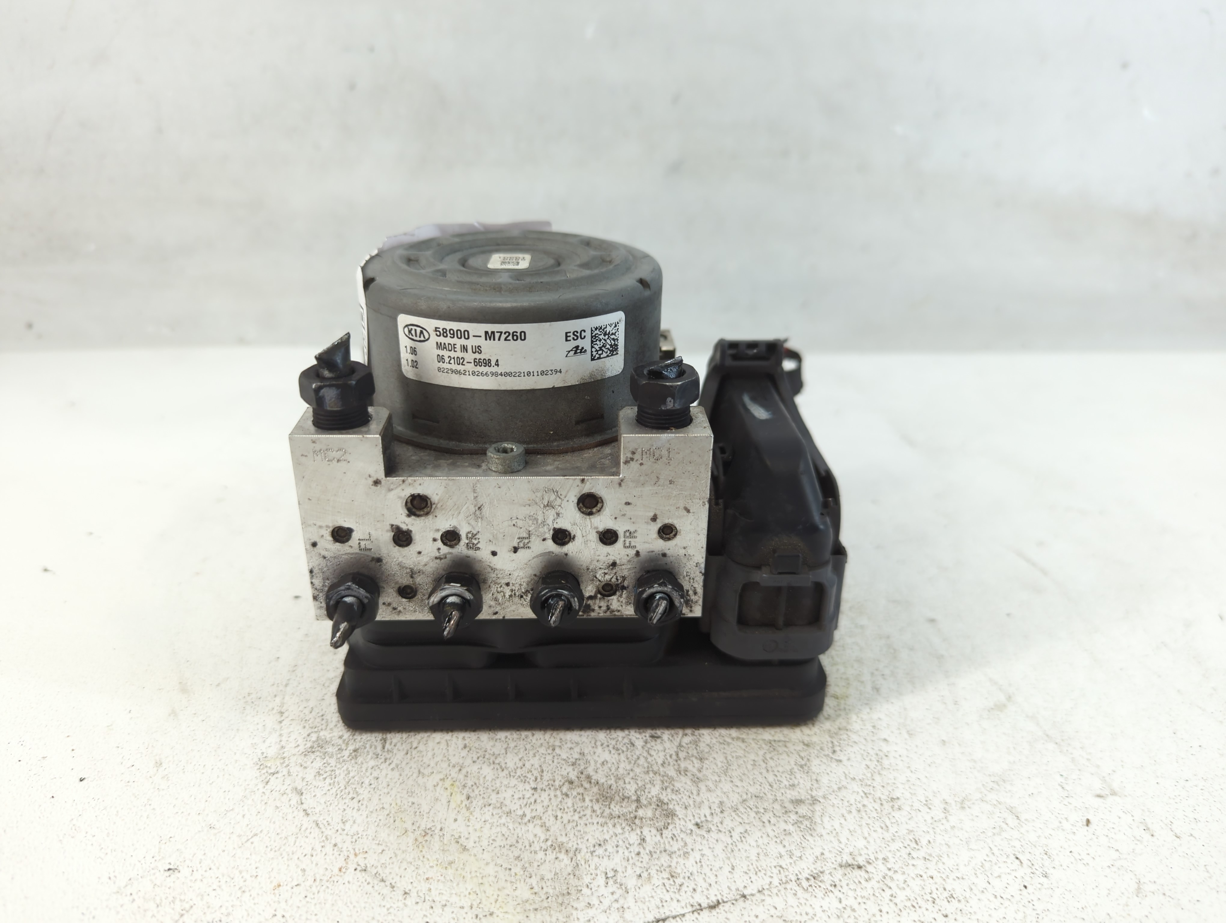 2019-2021 Kia Forte Abs Pump Control Module 818640 - Oemusedautoparts1.com