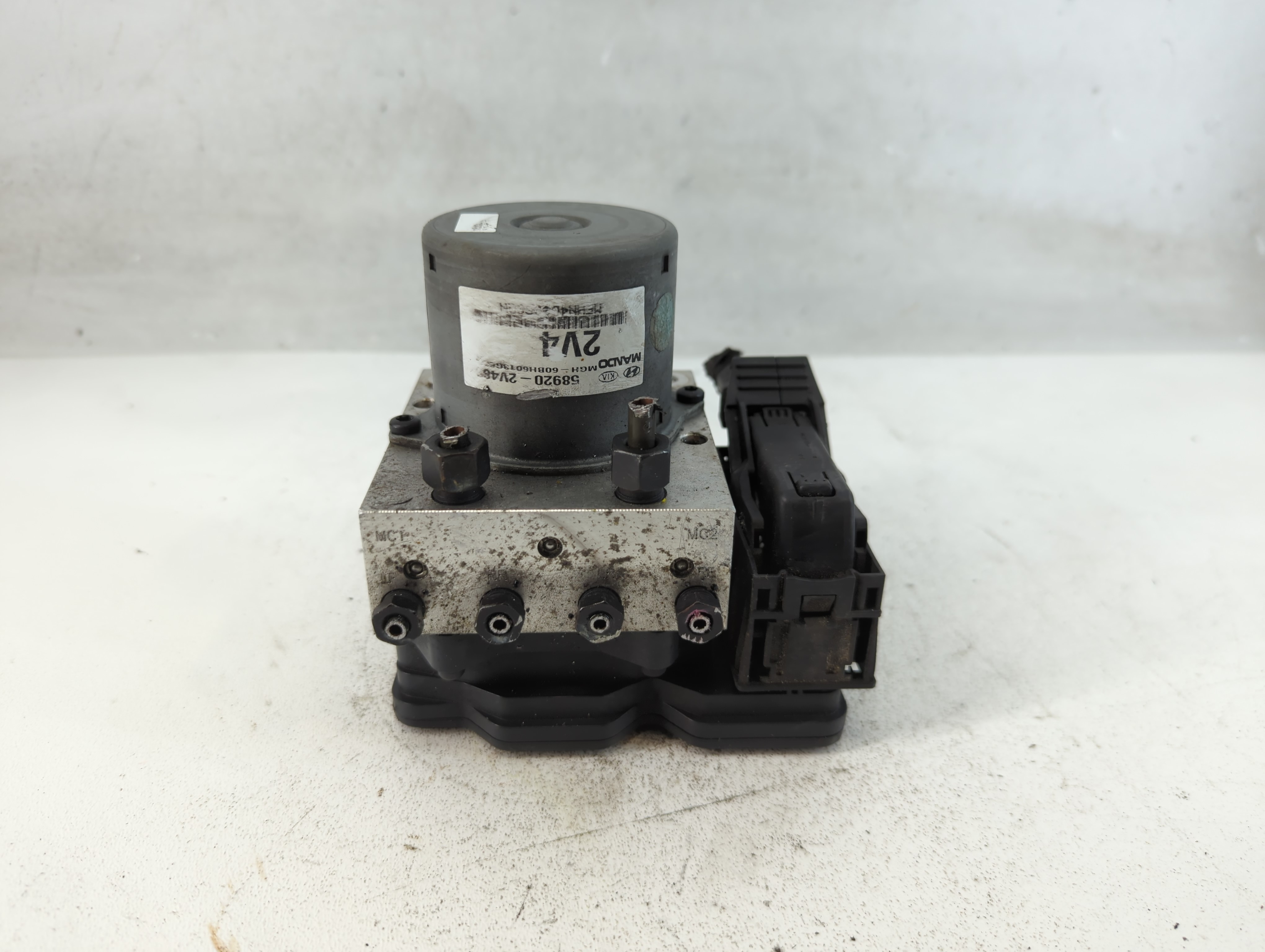 Hyundai Veloster Abs Pump Control Module 818678 - Oemusedautoparts1.com