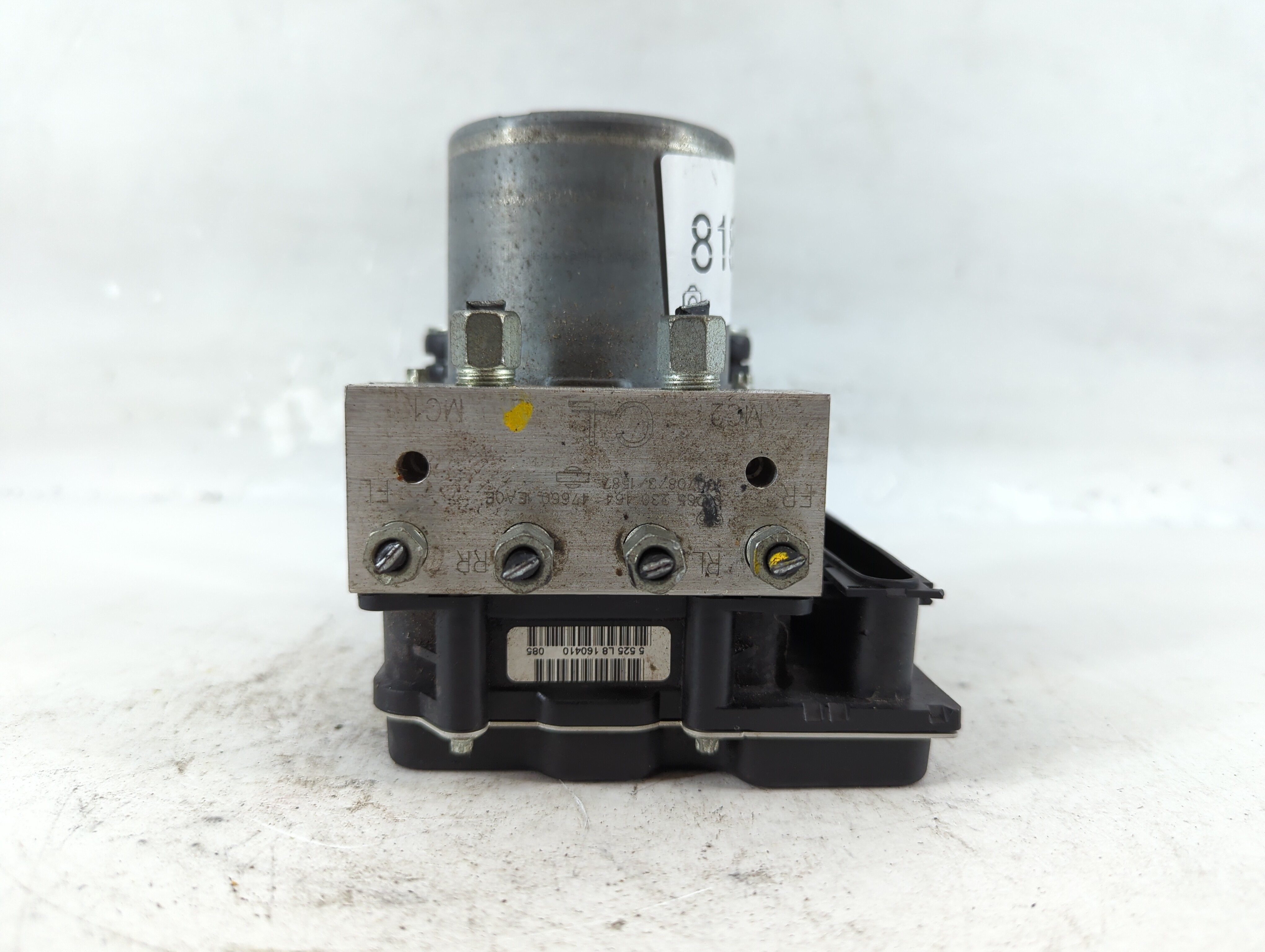 Picture of 2009-2010 Nissan 370z Abs Pump Control Module 818708