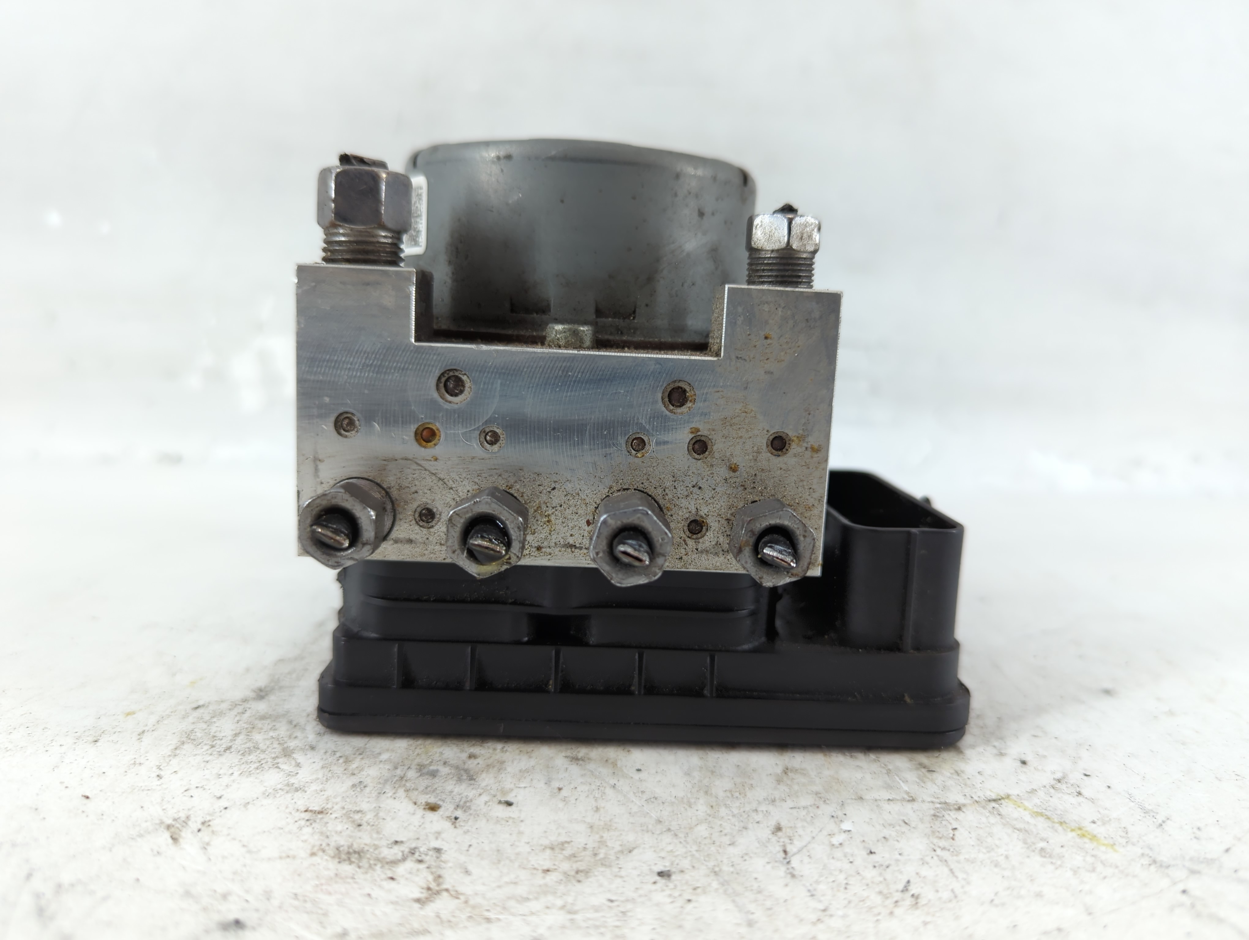 2015-2022 Dodge Charger Abs Pump Control Module 818711 - Oemusedautoparts1.com