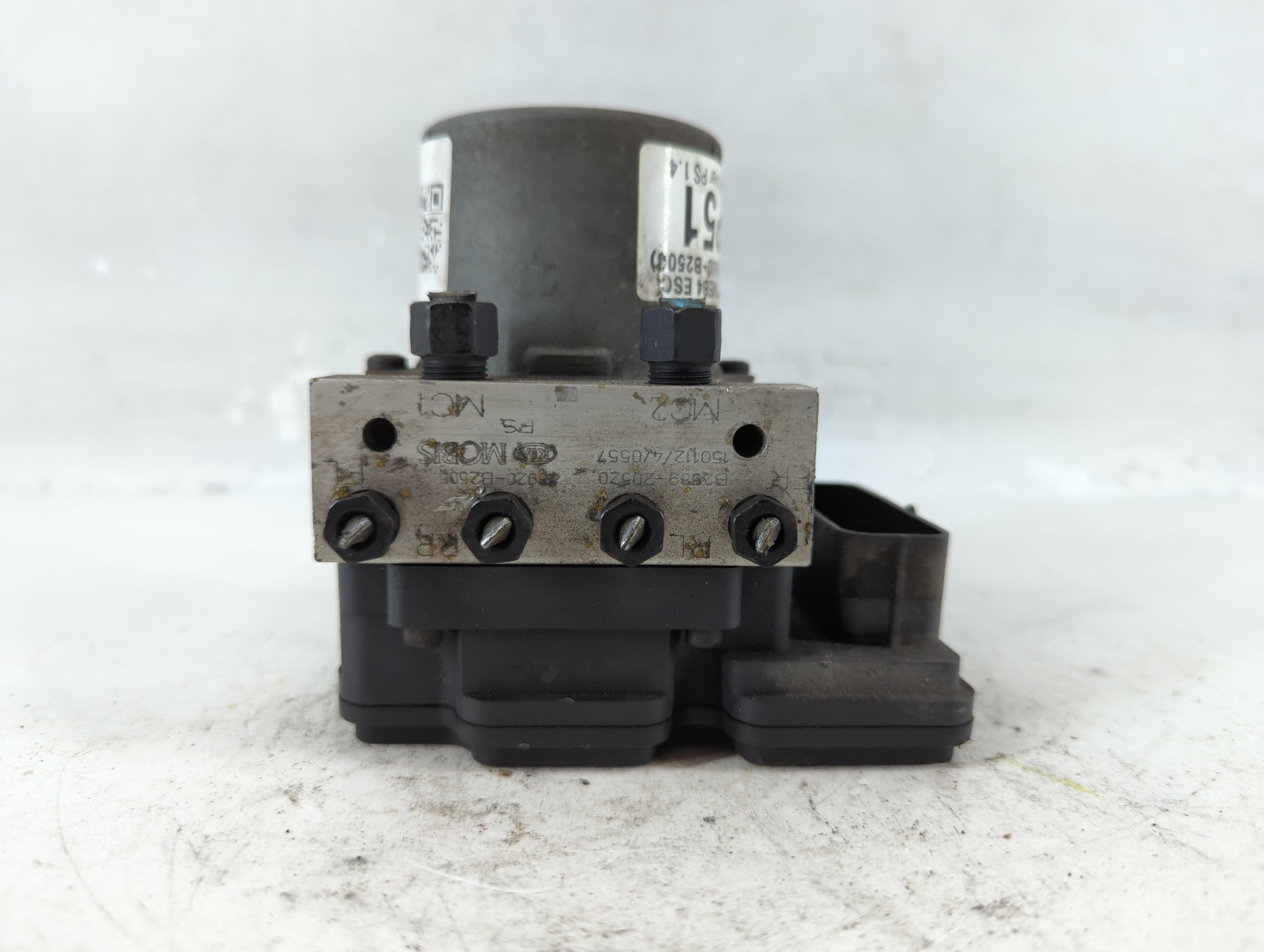 Picture of 2014-2015 Kia Soul Abs Pump Control Module 818735