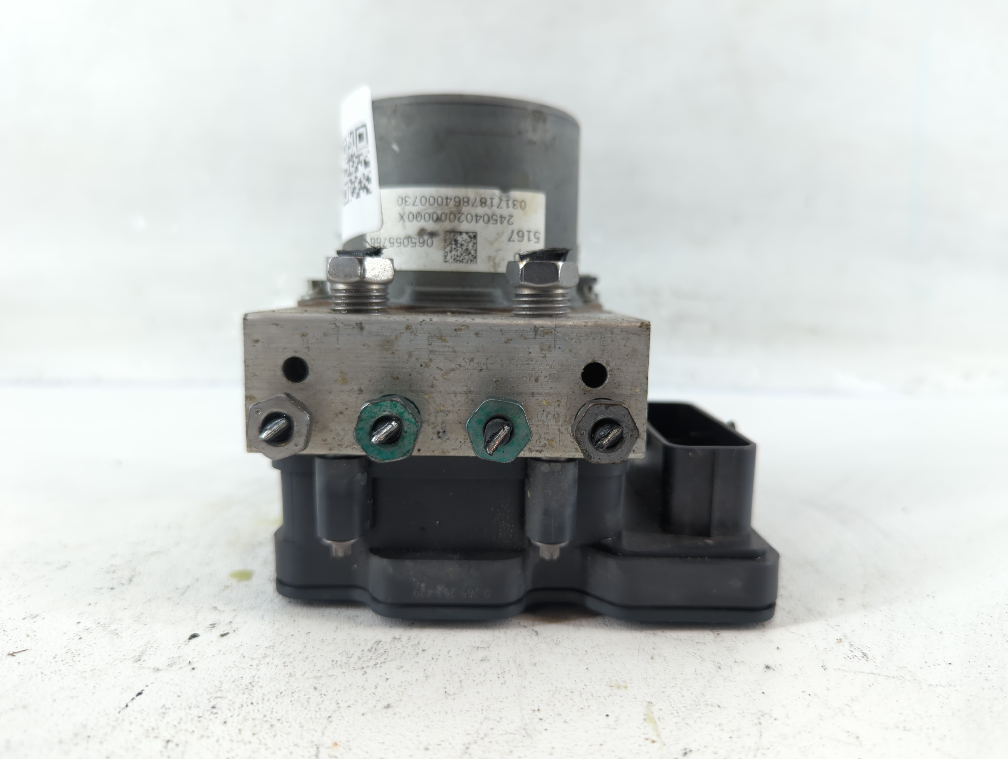 2018-2018 Chevrolet Malibu Abs Pump Control Module 818752 - Oemusedautoparts1.com