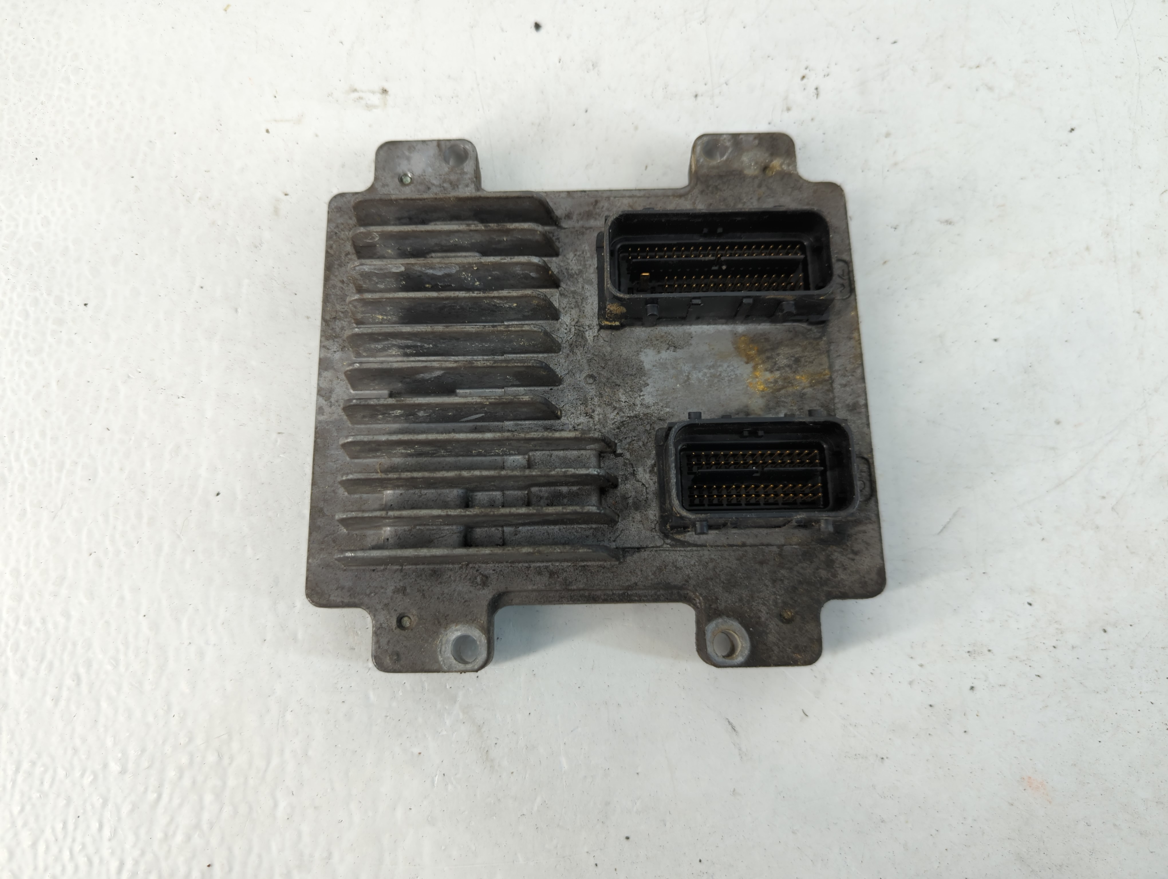 2011-2012 Chevrolet Cruze Engine Control Computer Ecu Pcm Ecm Pcu Oem 819121 - Oemusedautoparts1.com